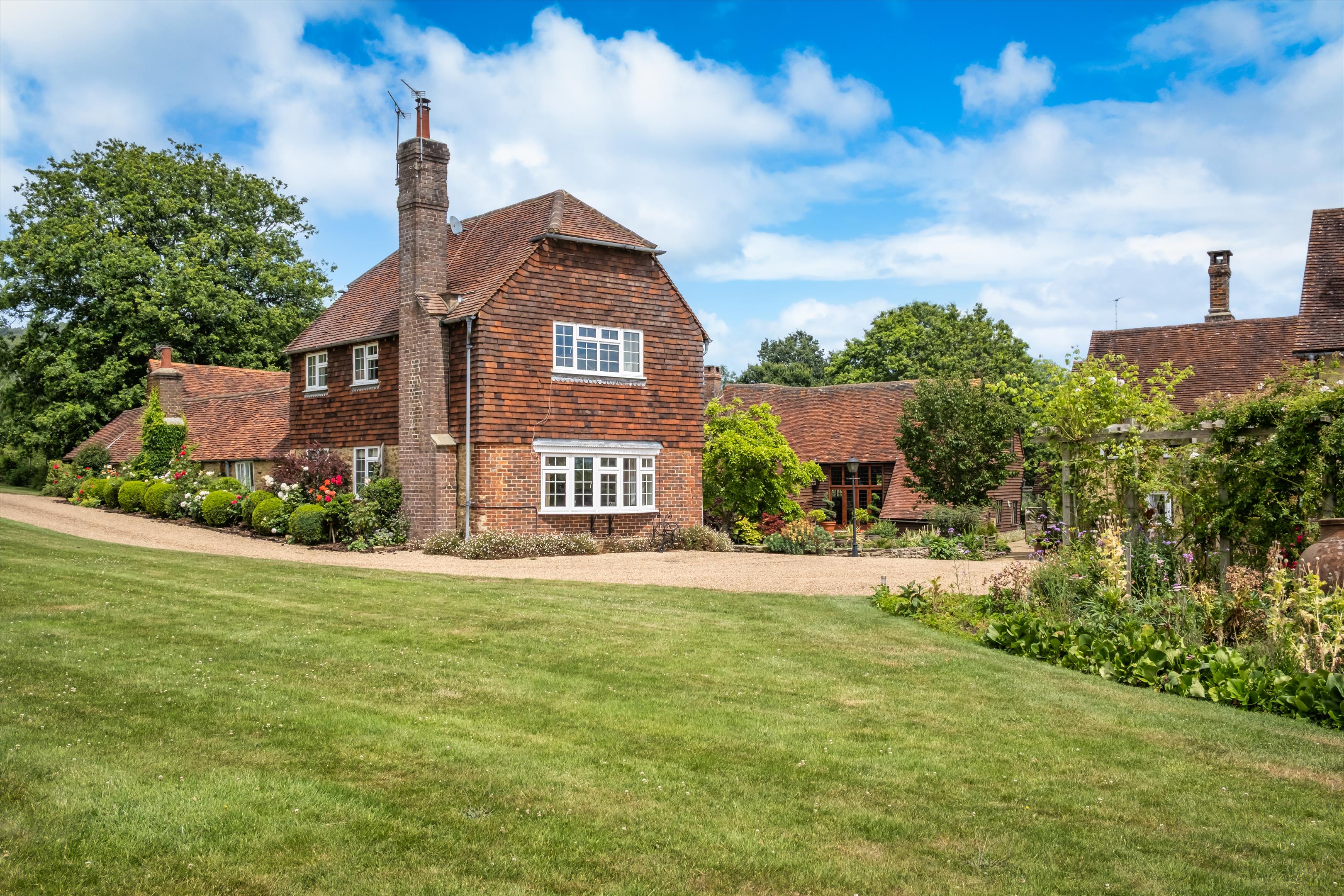 Coneyhurst Lane, Ewhurst, Cranleigh, Surrey GU6 7PW