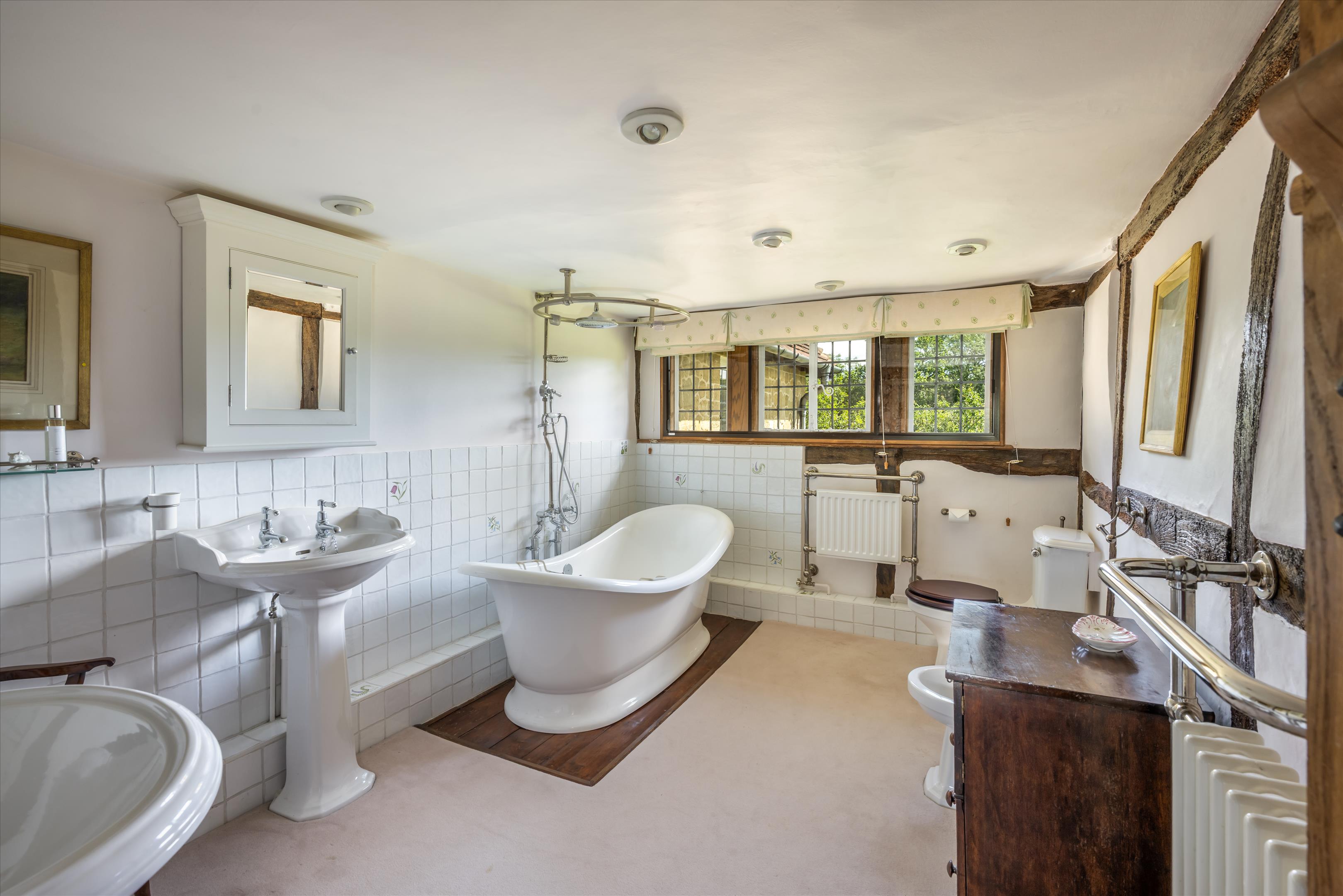 Coneyhurst Lane, Ewhurst, Cranleigh, Surrey GU6 7PW