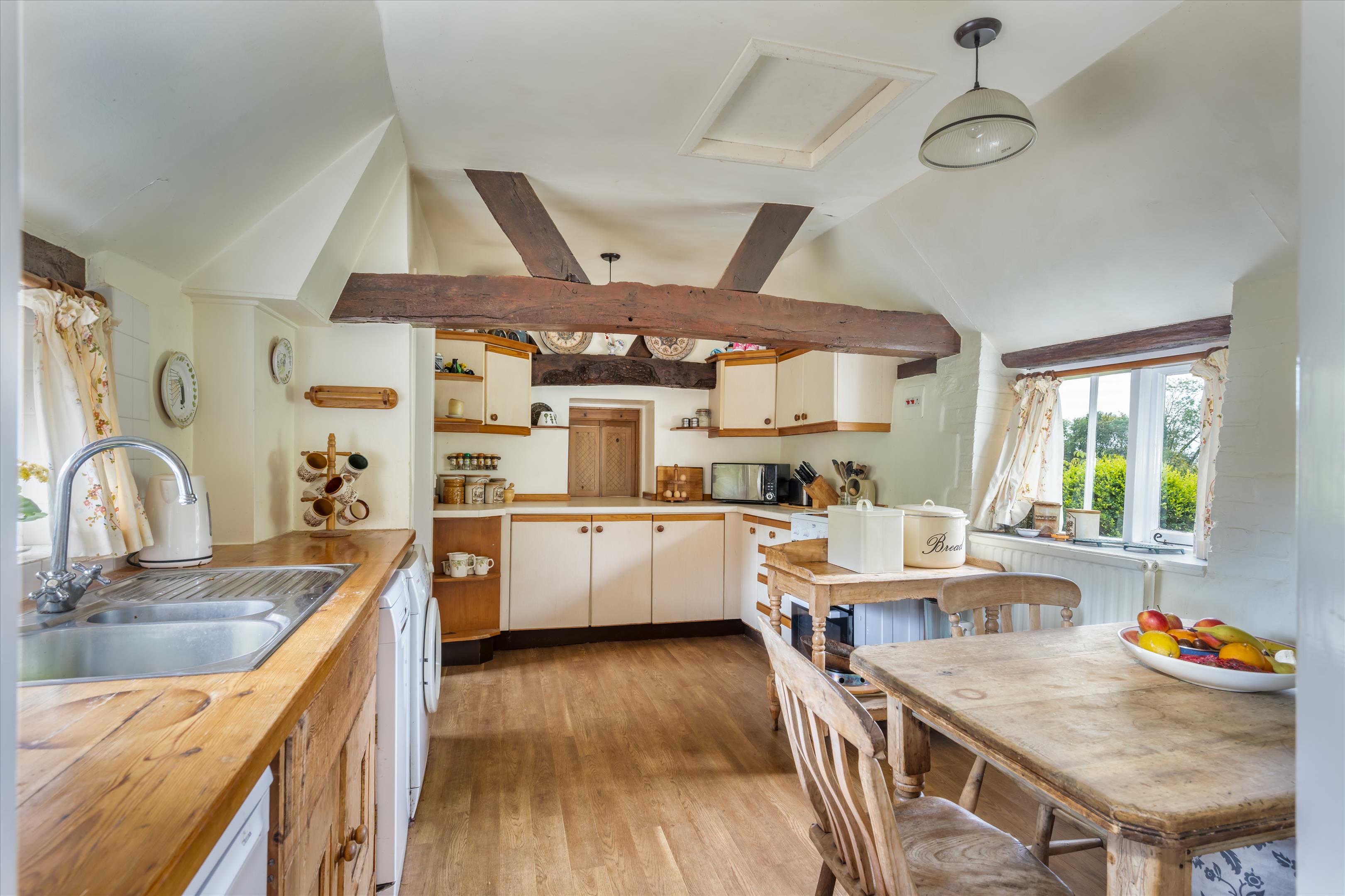 Coneyhurst Lane, Ewhurst, Cranleigh, Surrey GU6 7PW