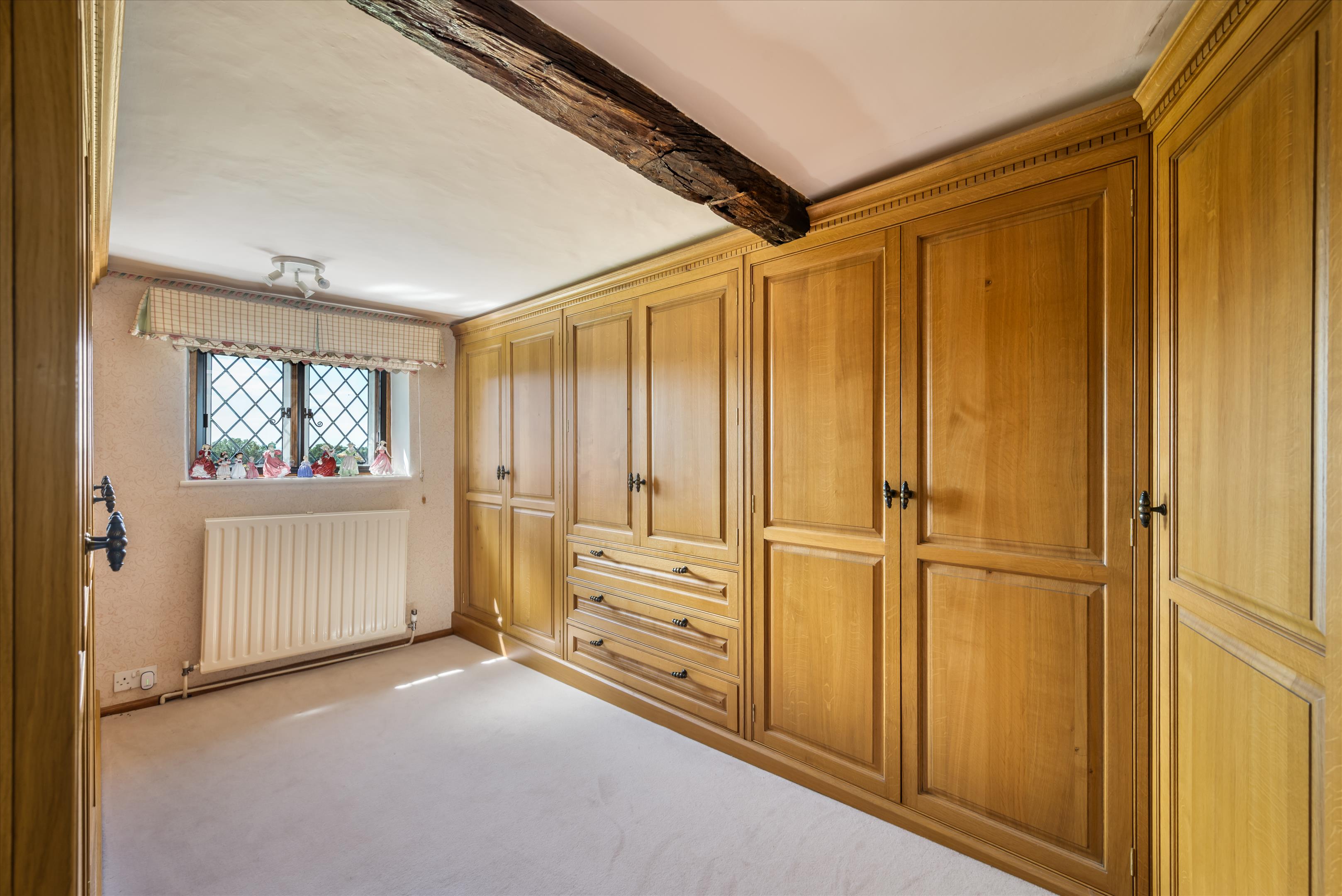 Coneyhurst Lane, Ewhurst, Cranleigh, Surrey GU6 7PW