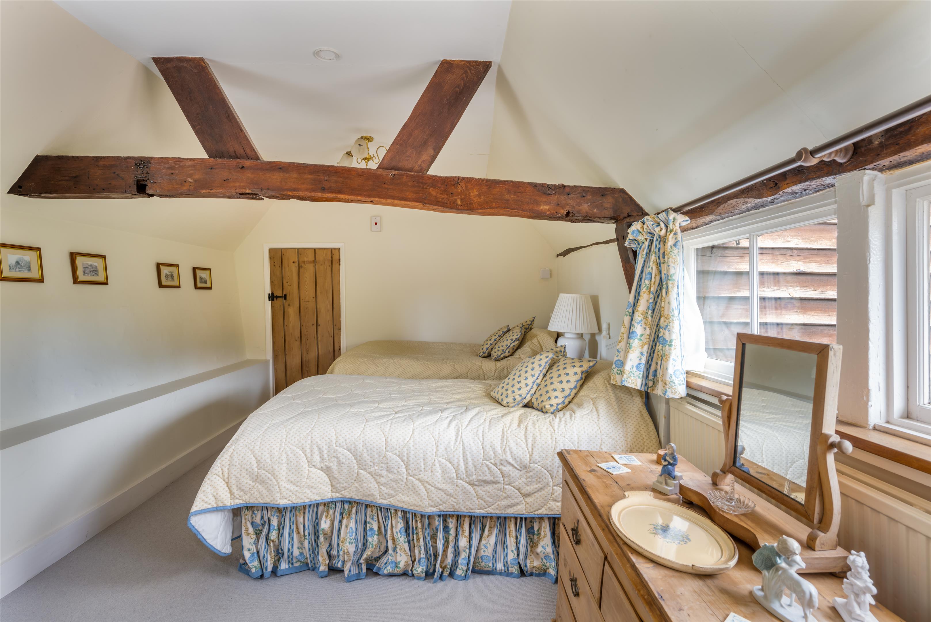 Coneyhurst Lane, Ewhurst, Cranleigh, Surrey GU6 7PW
