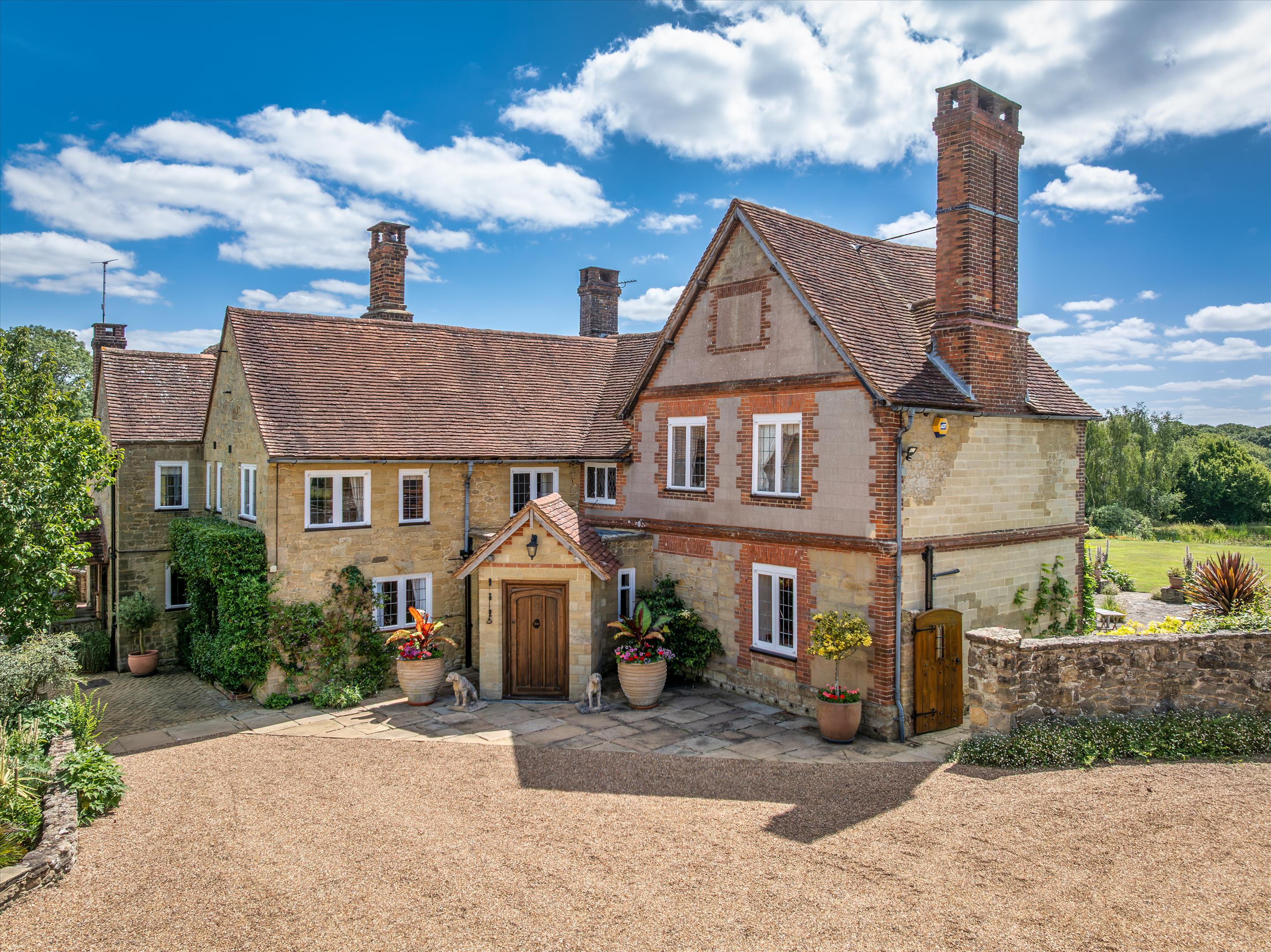 Coneyhurst Lane, Ewhurst, Cranleigh, Surrey GU6 7PW