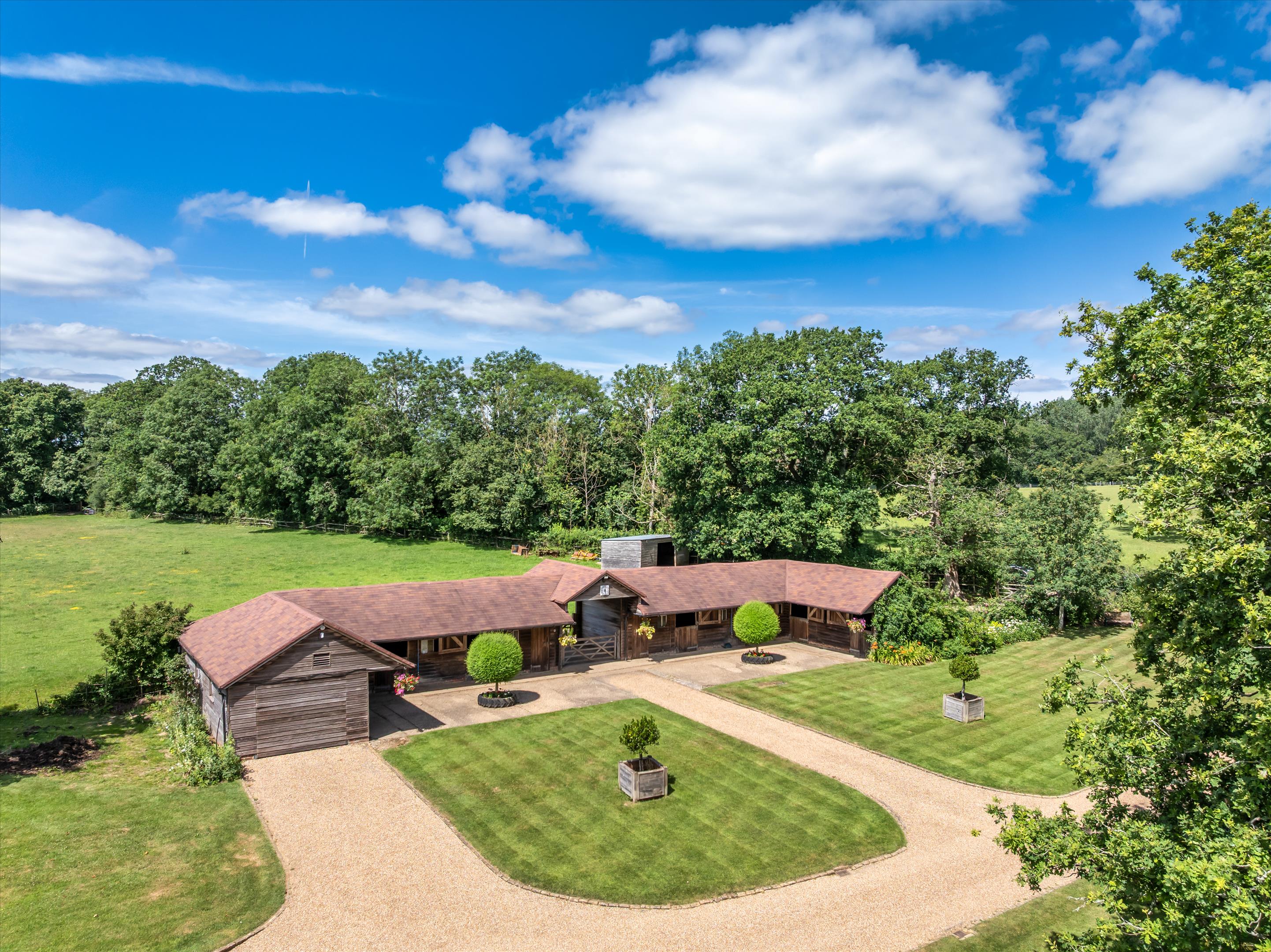 Coneyhurst Lane, Ewhurst, Cranleigh, Surrey GU6 7PW