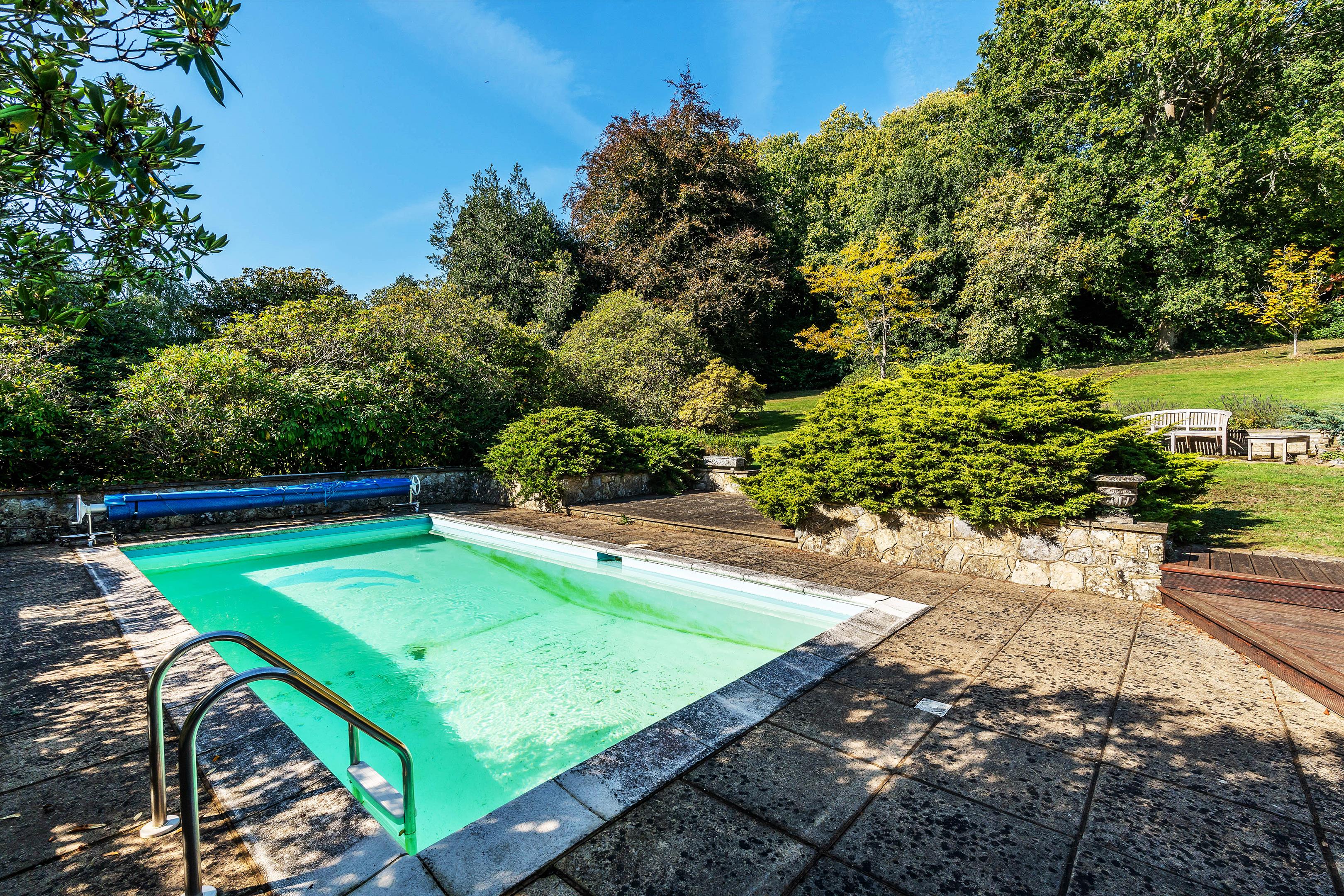 Snowdenham Lane, Bramley, Guildford, Surrey, GU5 0DB