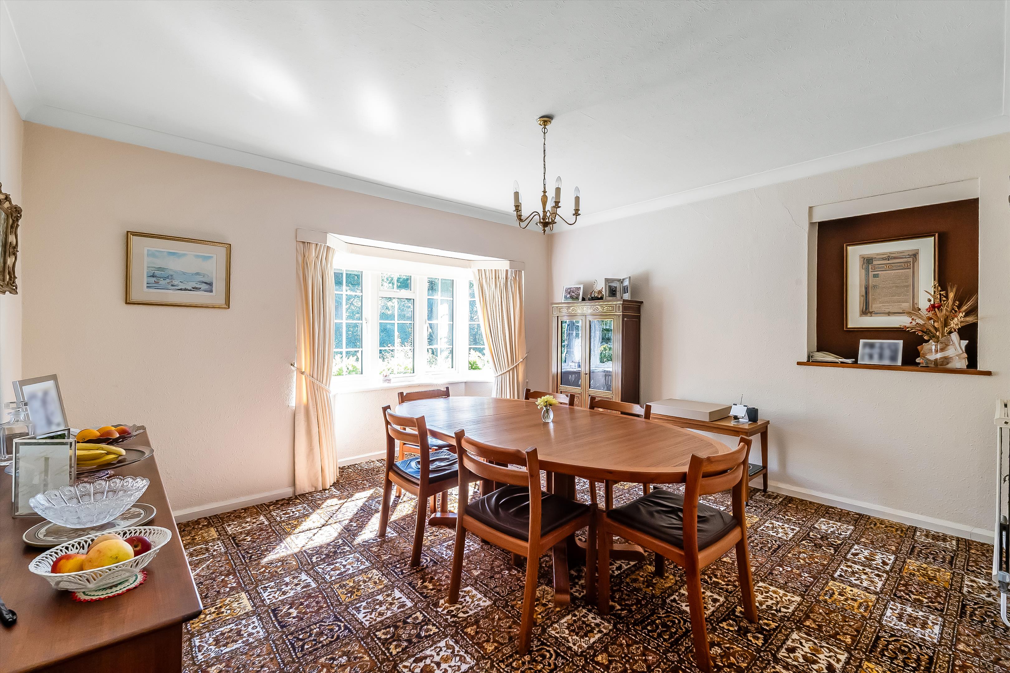 Snowdenham Lane, Bramley, Guildford, Surrey, GU5 0DB