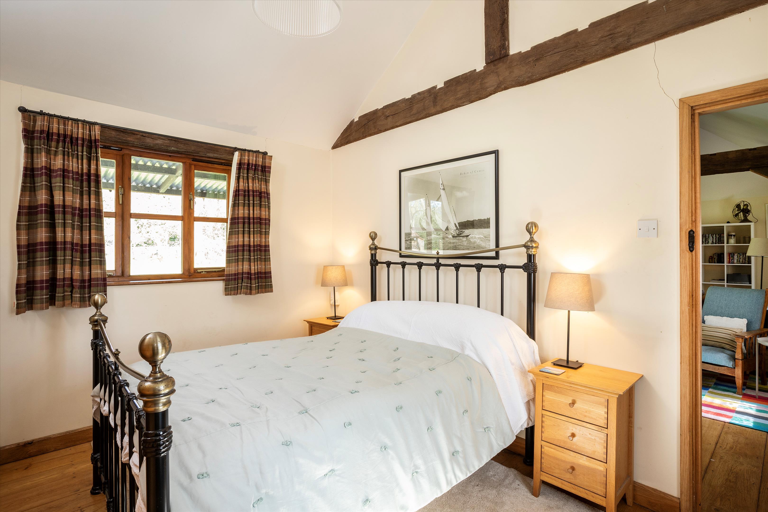 Knightons Lane, Dunsfold, Godalming, Surrey, GU8
