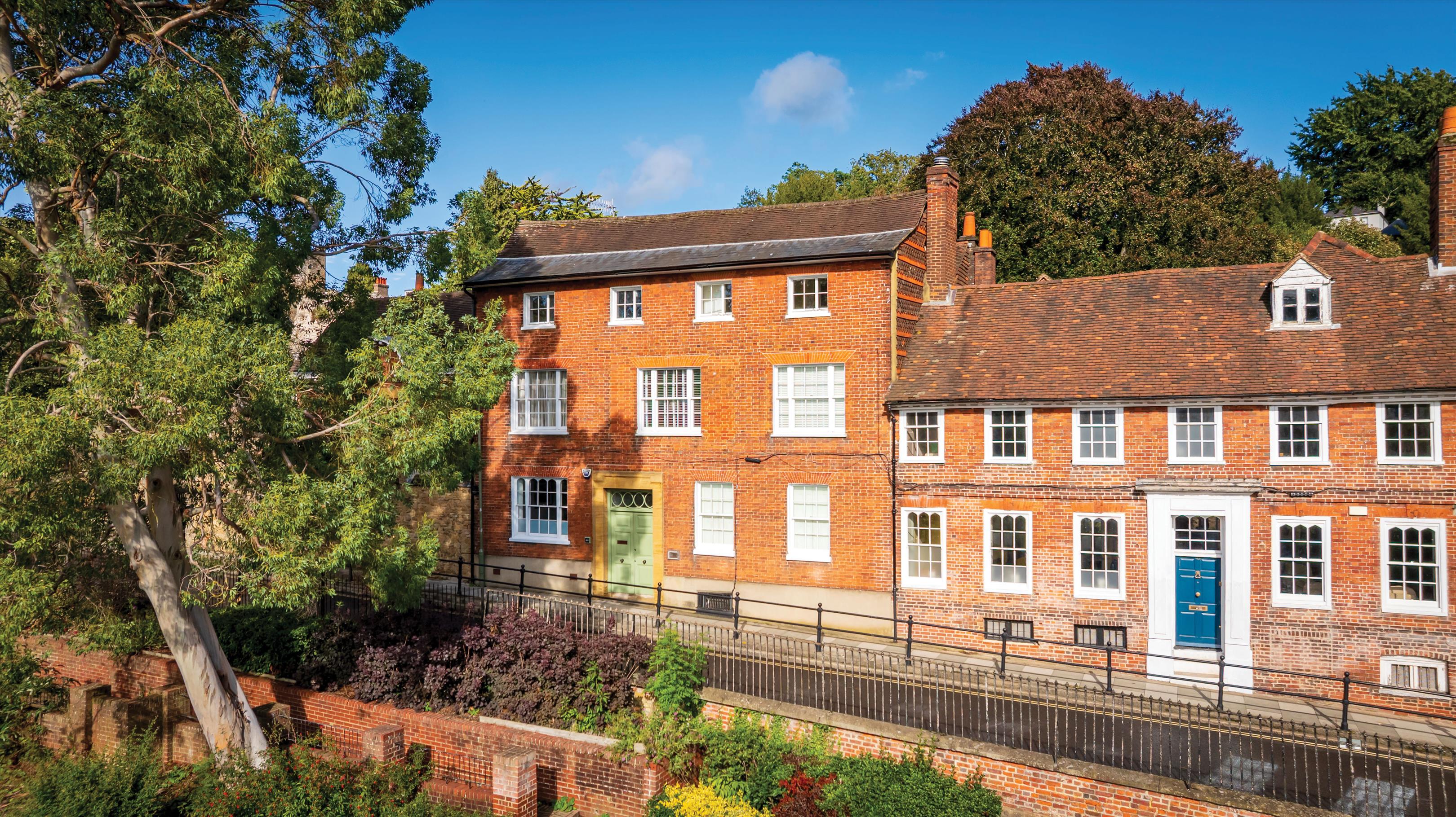 Quarry Street, Guildford, Surrey, GU1.
