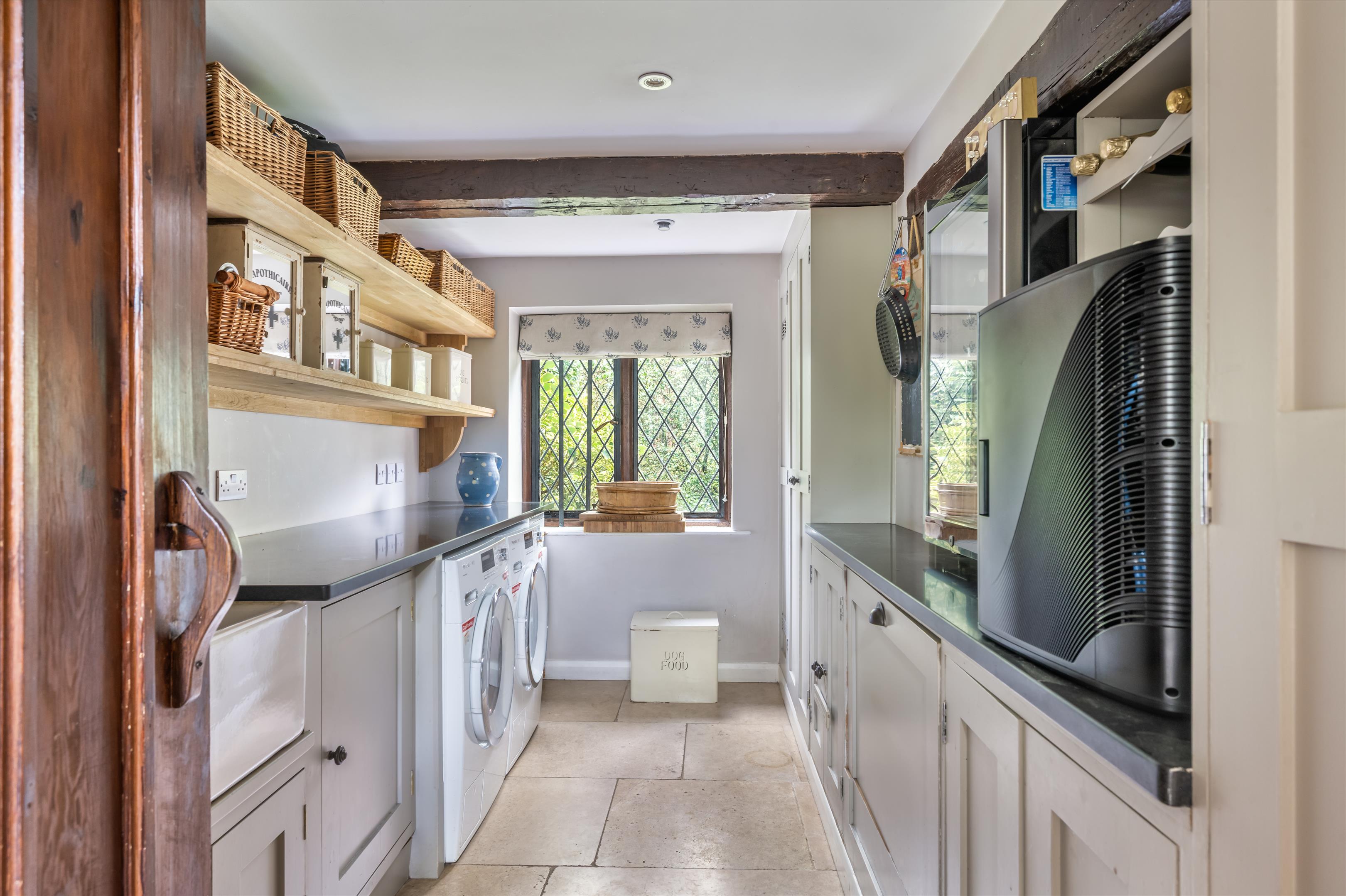Smithwood Common, Cranleigh, Surrey, GU6 8QX.