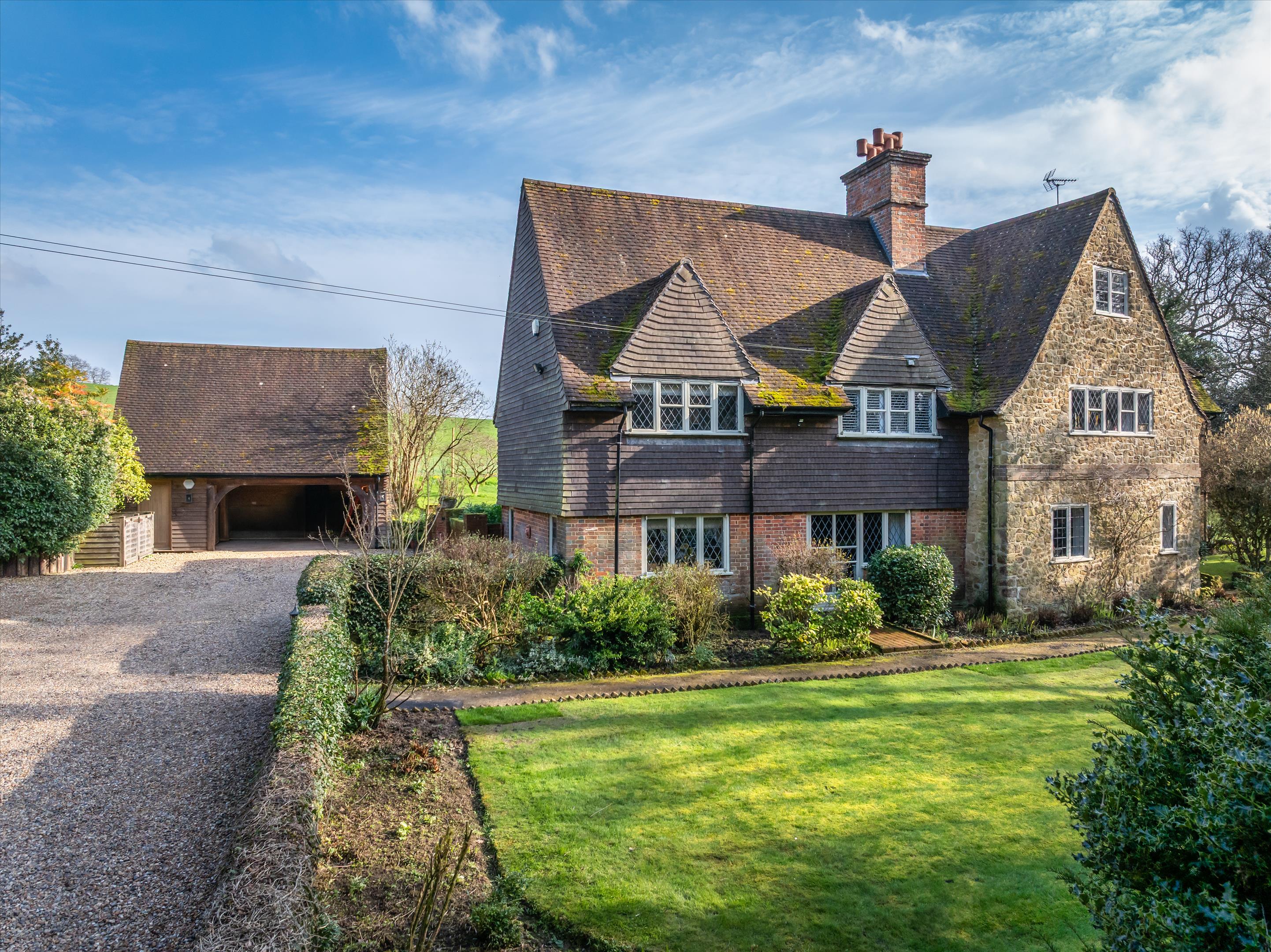Smithwood Common, Cranleigh, Surrey, GU6 8QX.