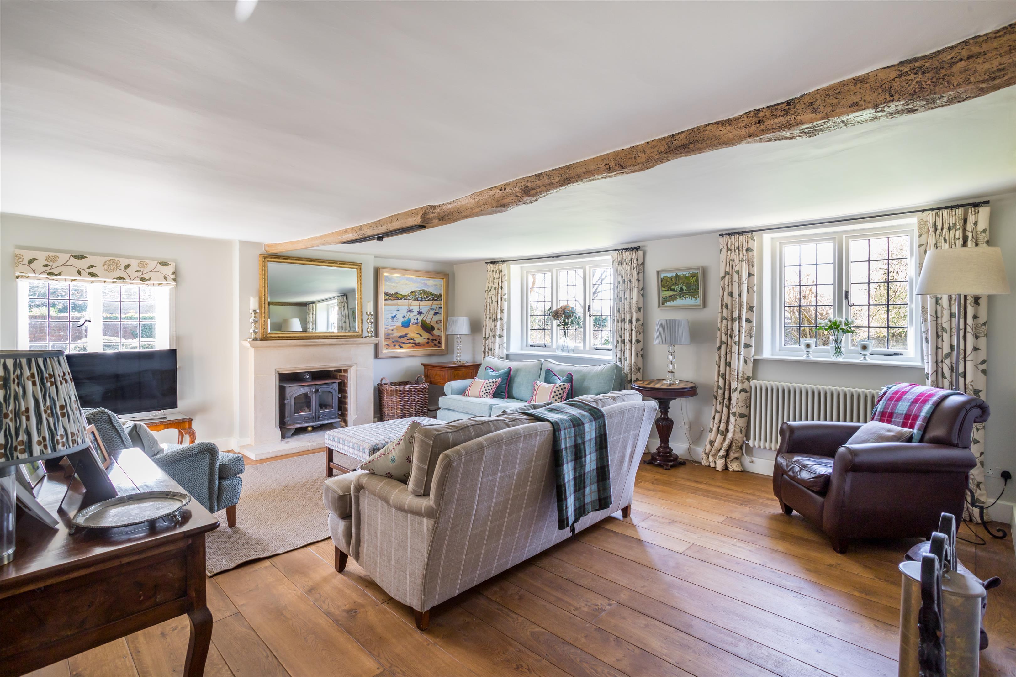The Street, Shackleford, Godalming, Surrey, GU8