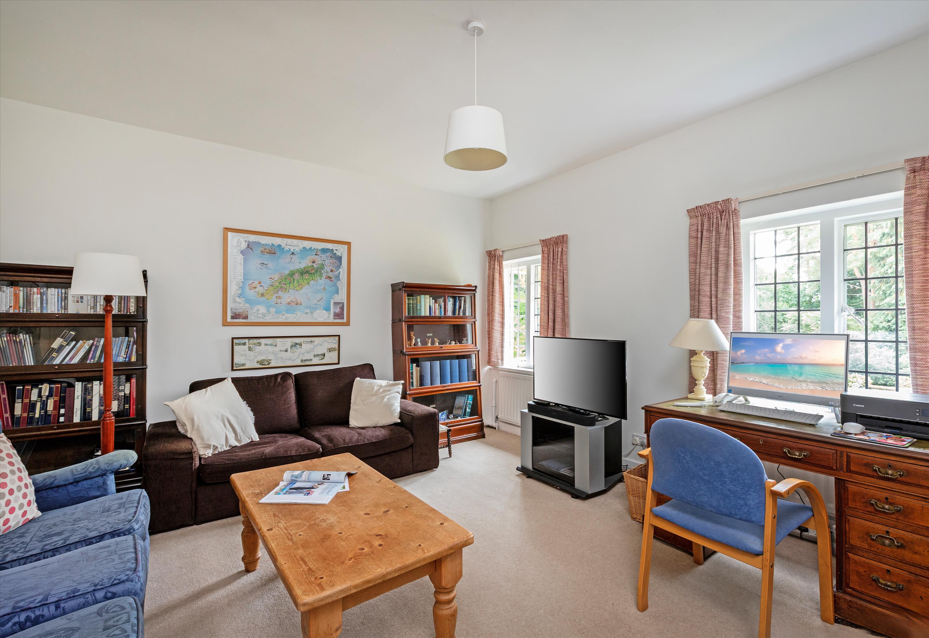 Seale Road, Elstead, Godalming, Surrey, GU8