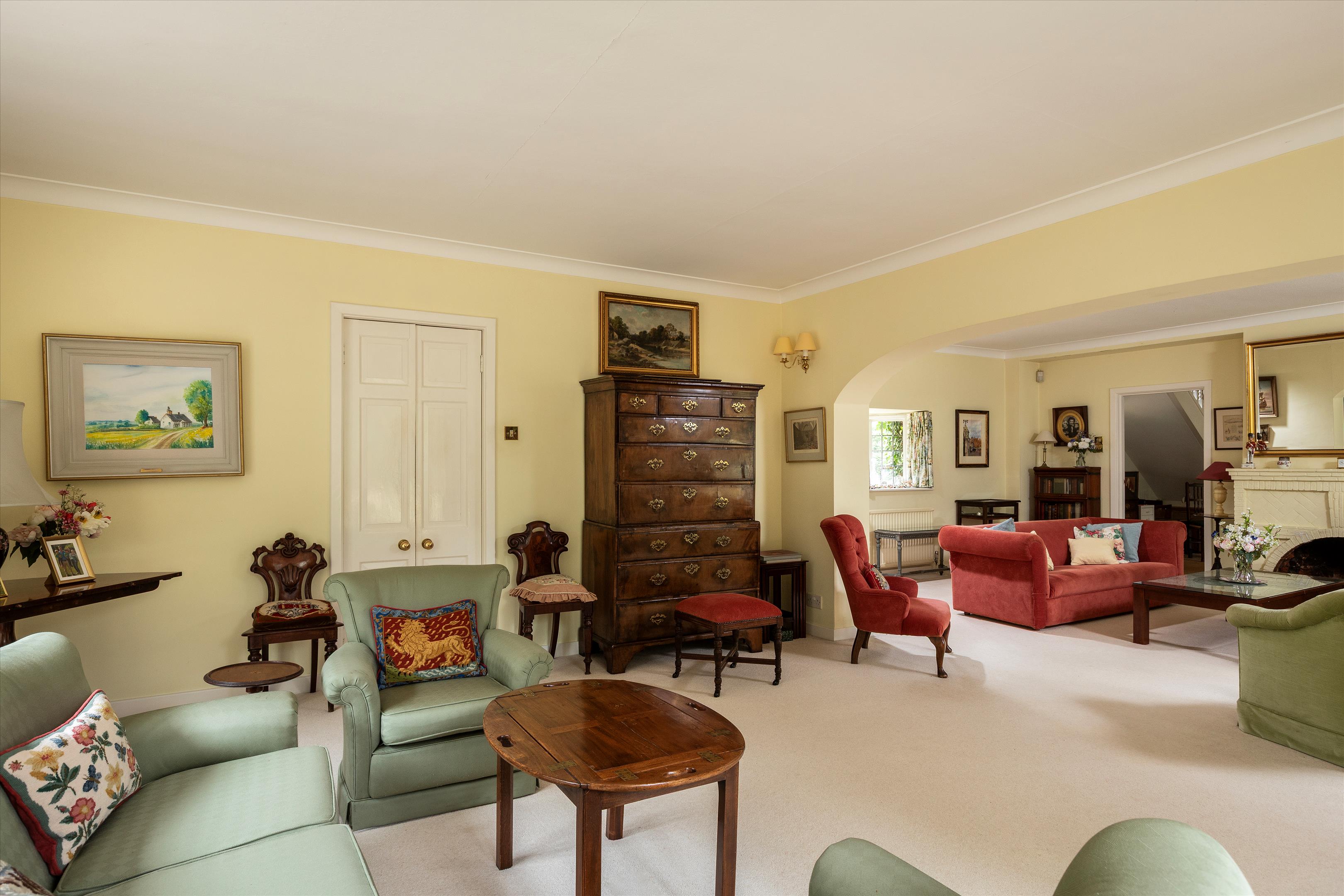 Seale Road, Elstead, Godalming, Surrey, GU8