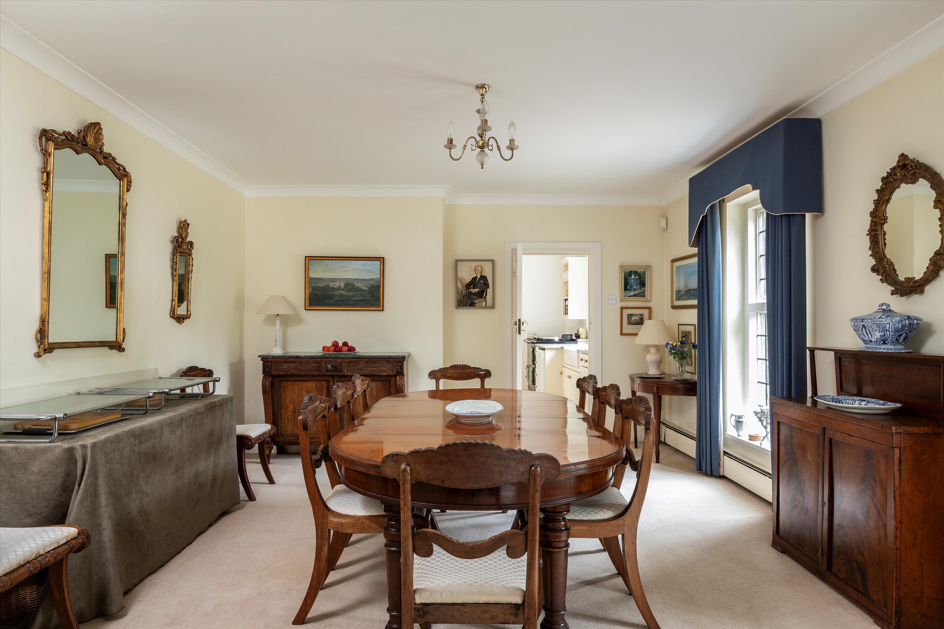 Seale Road, Elstead, Godalming, Surrey, GU8
