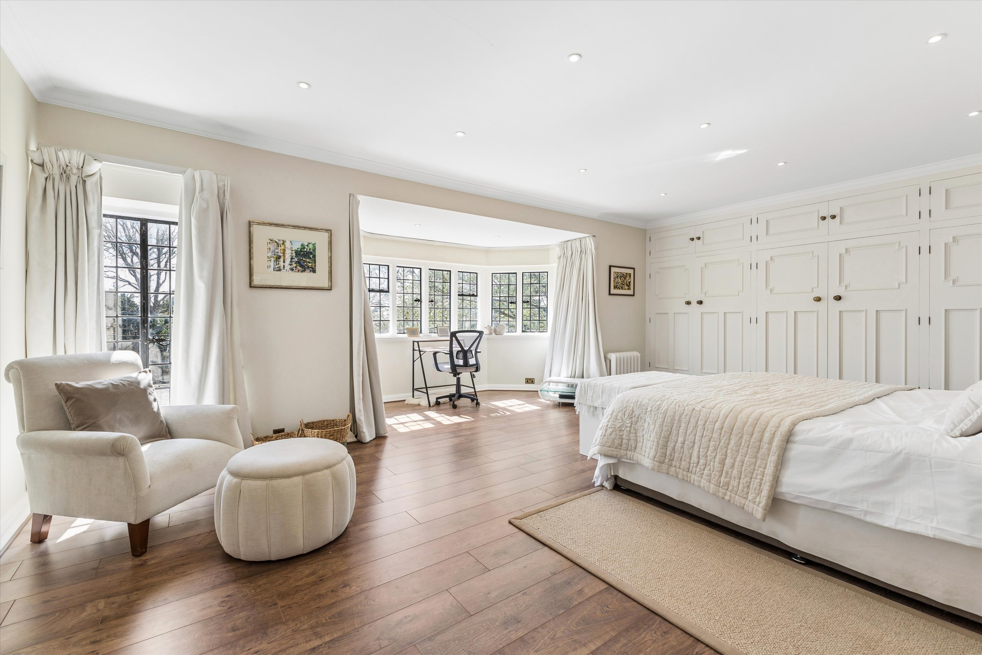 Danes Hill, The Hockering, Woking, Surrey, GU22 7HQ