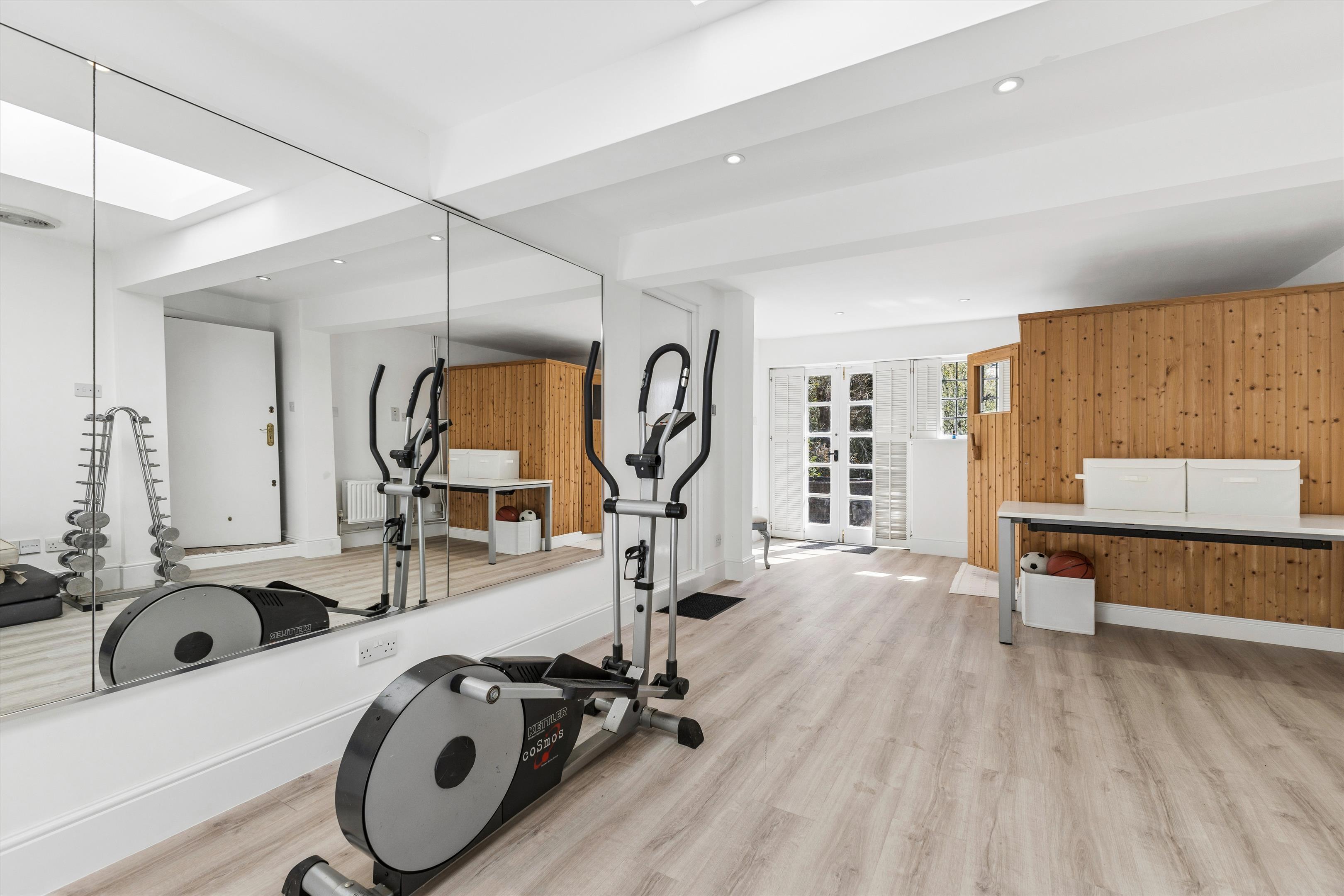 Danes Hill, The Hockering, Woking, Surrey, GU22 7HQ