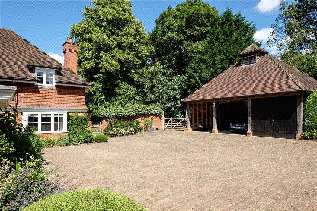 Dye House Road, Thursley, Godalming, Surrey, GU8