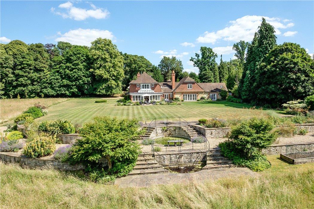 Dye House Road, Thursley, Godalming, Surrey, GU8