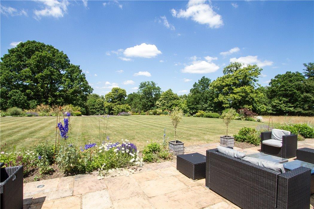 Dye House Road, Thursley, Godalming, Surrey, GU8