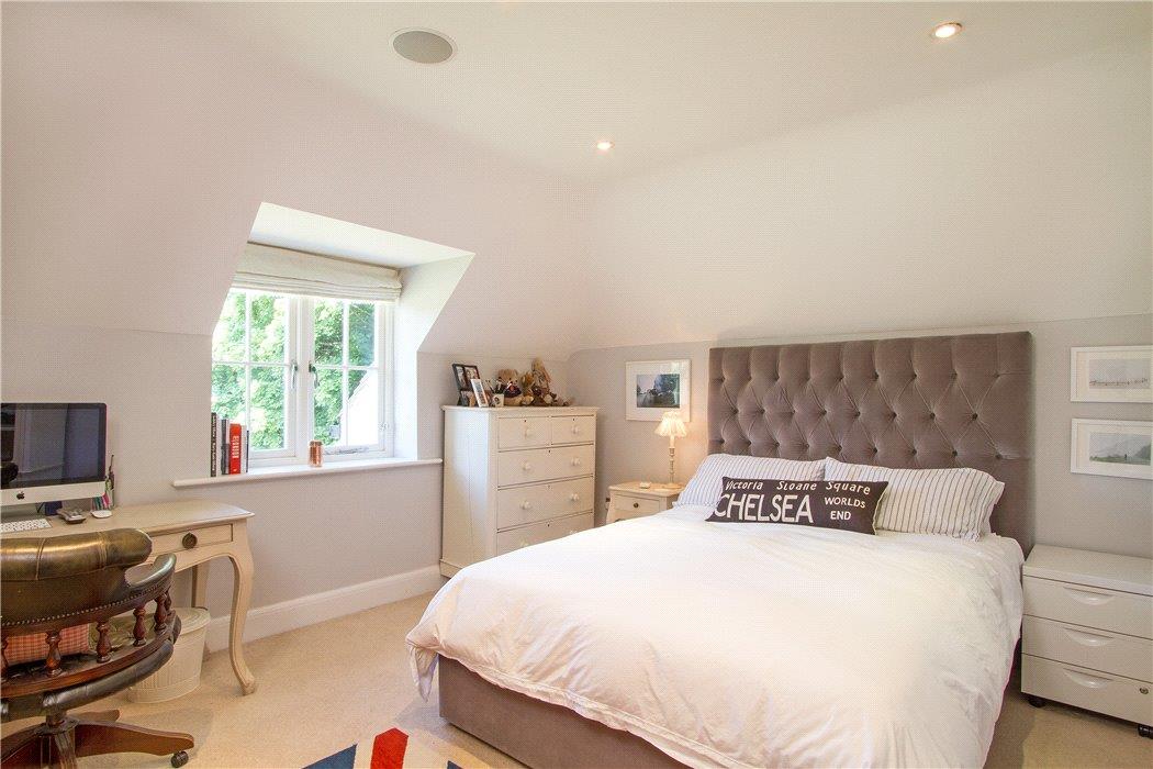 Dye House Road, Thursley, Godalming, Surrey, GU8