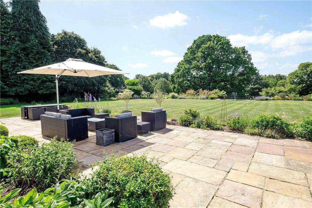 Dye House Road, Thursley, Godalming, Surrey, GU8