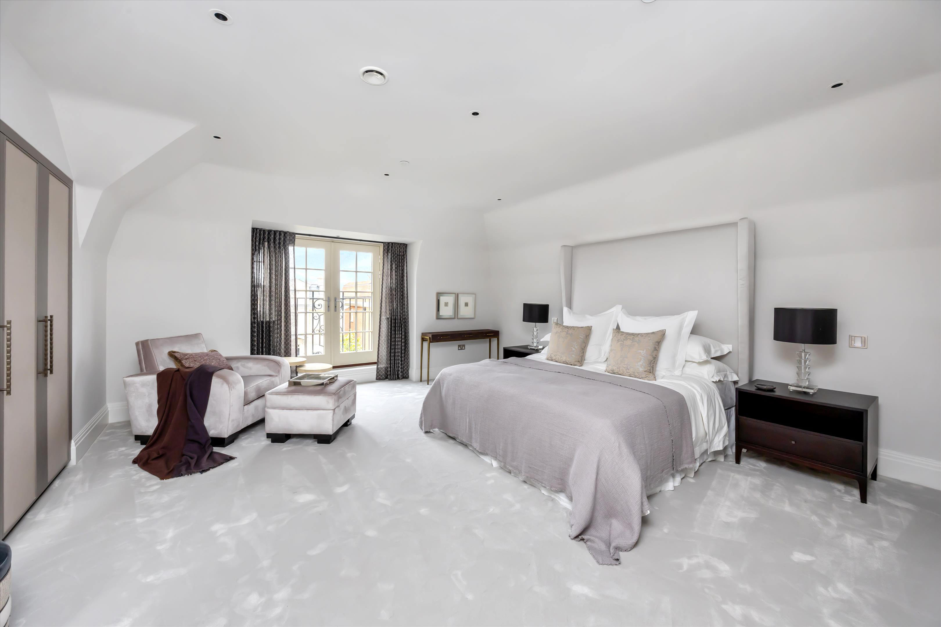 Magna Carta Park, Coopers Hill, Englefield Green, Surrey, TW20