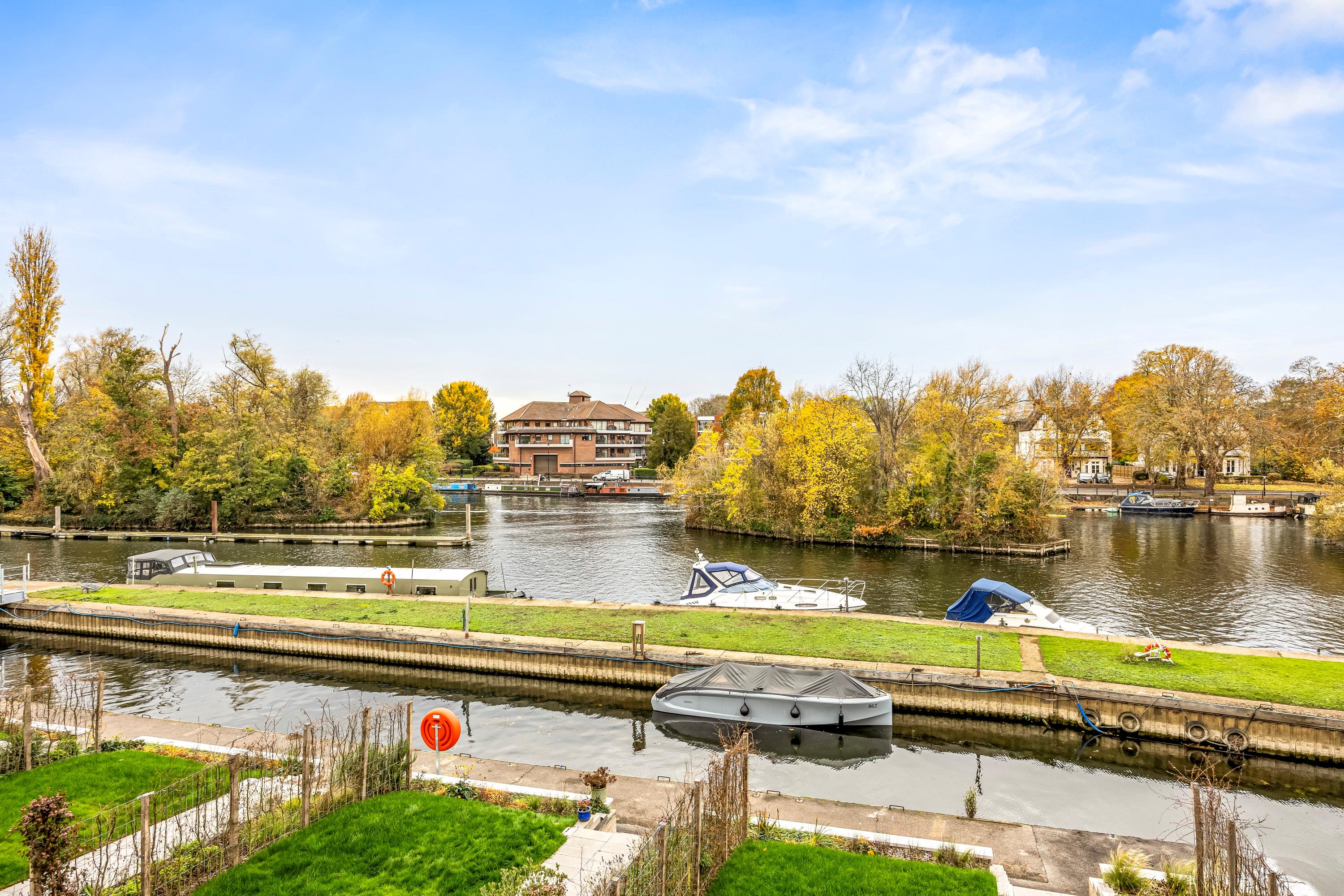 The Boathouses, Mill Lane, Taplow, SL6