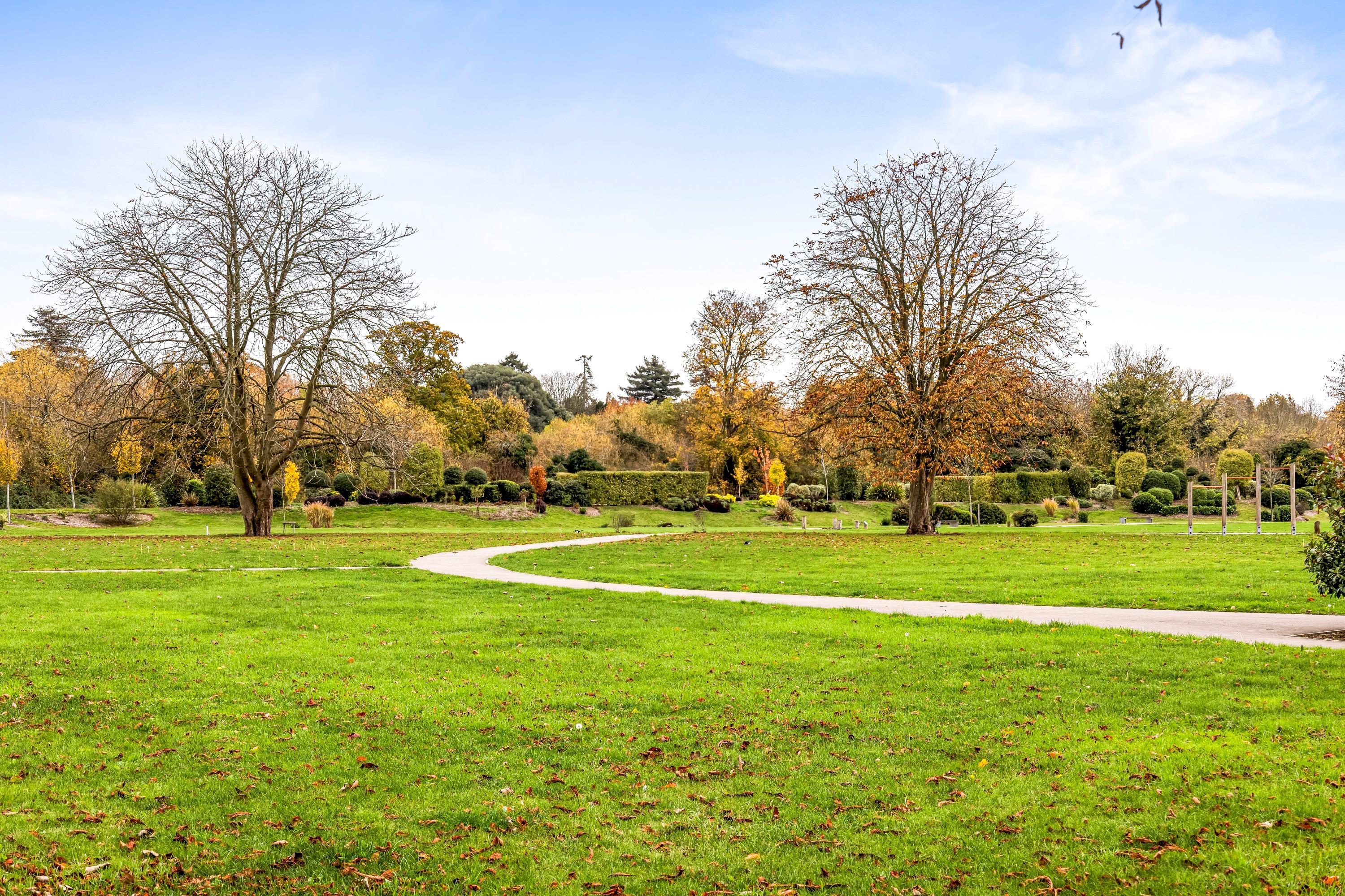 The Boathouses, Mill Lane, Taplow, SL6