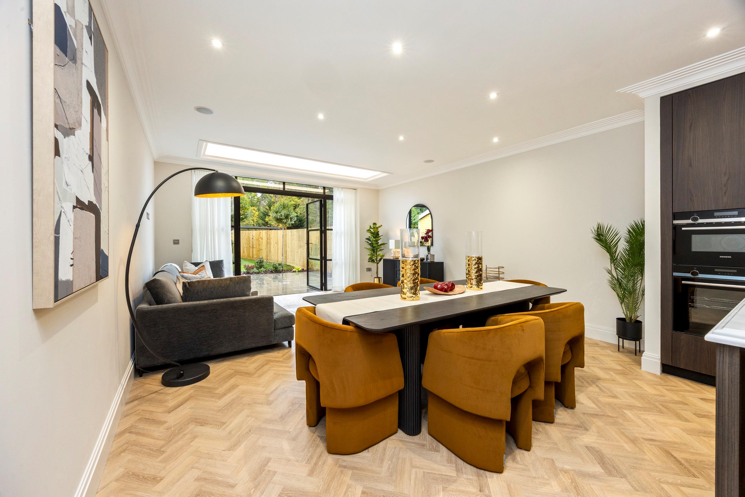 Ronmar, Leatherhead Road, Oxshott, KT22