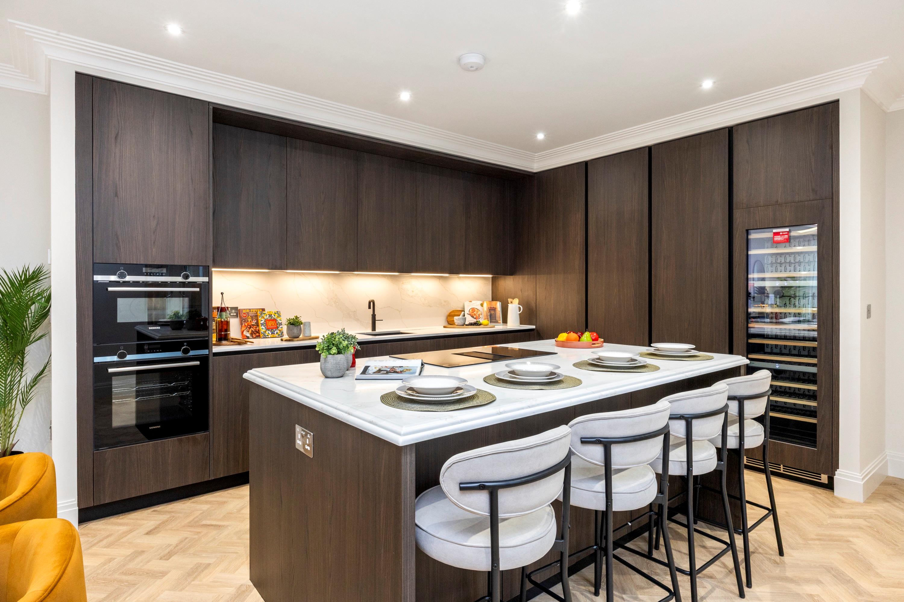 Ronmar, Leatherhead Road, Oxshott, KT22