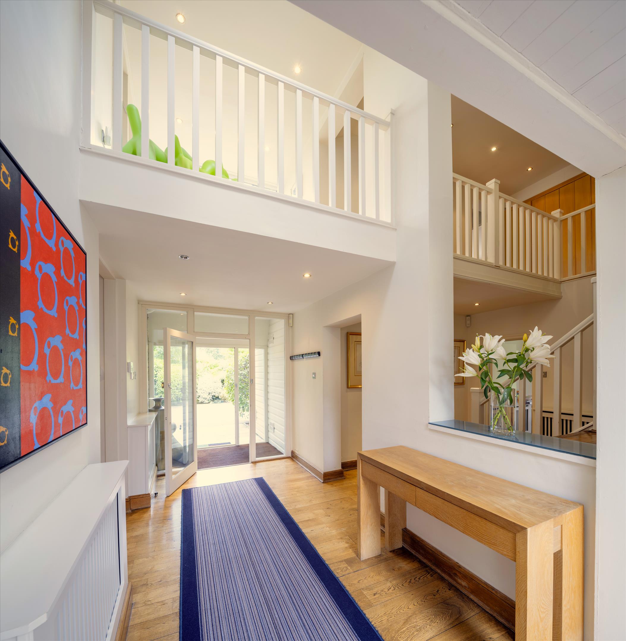 Burtonhole Lane, London, NW7