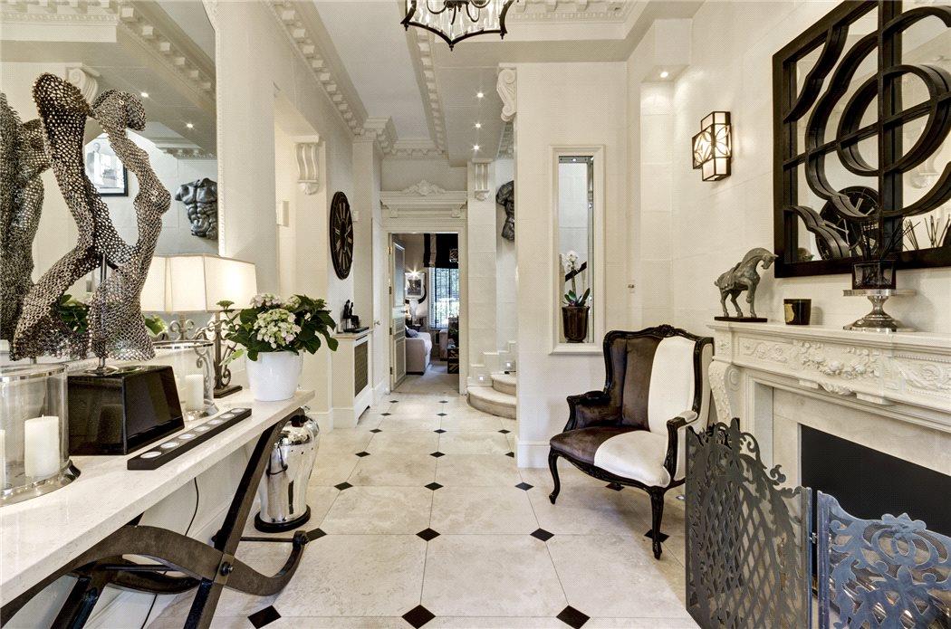 Frognal, Hampstead, London, NW3
