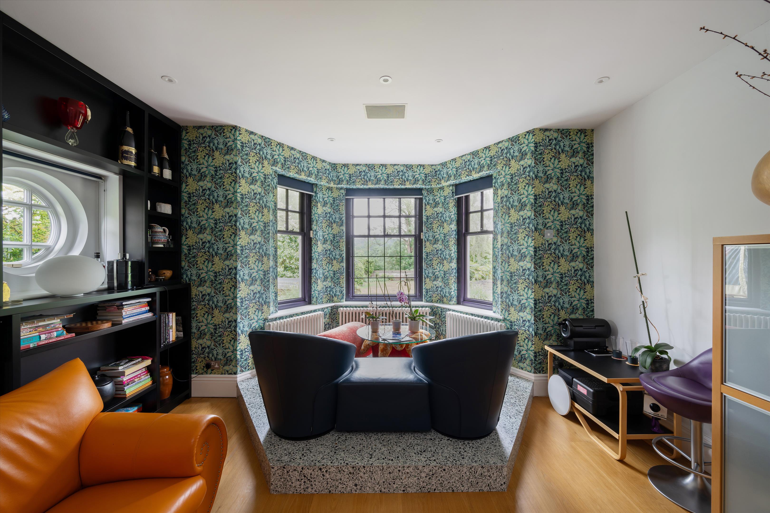 Linnell Drive, London, NW11