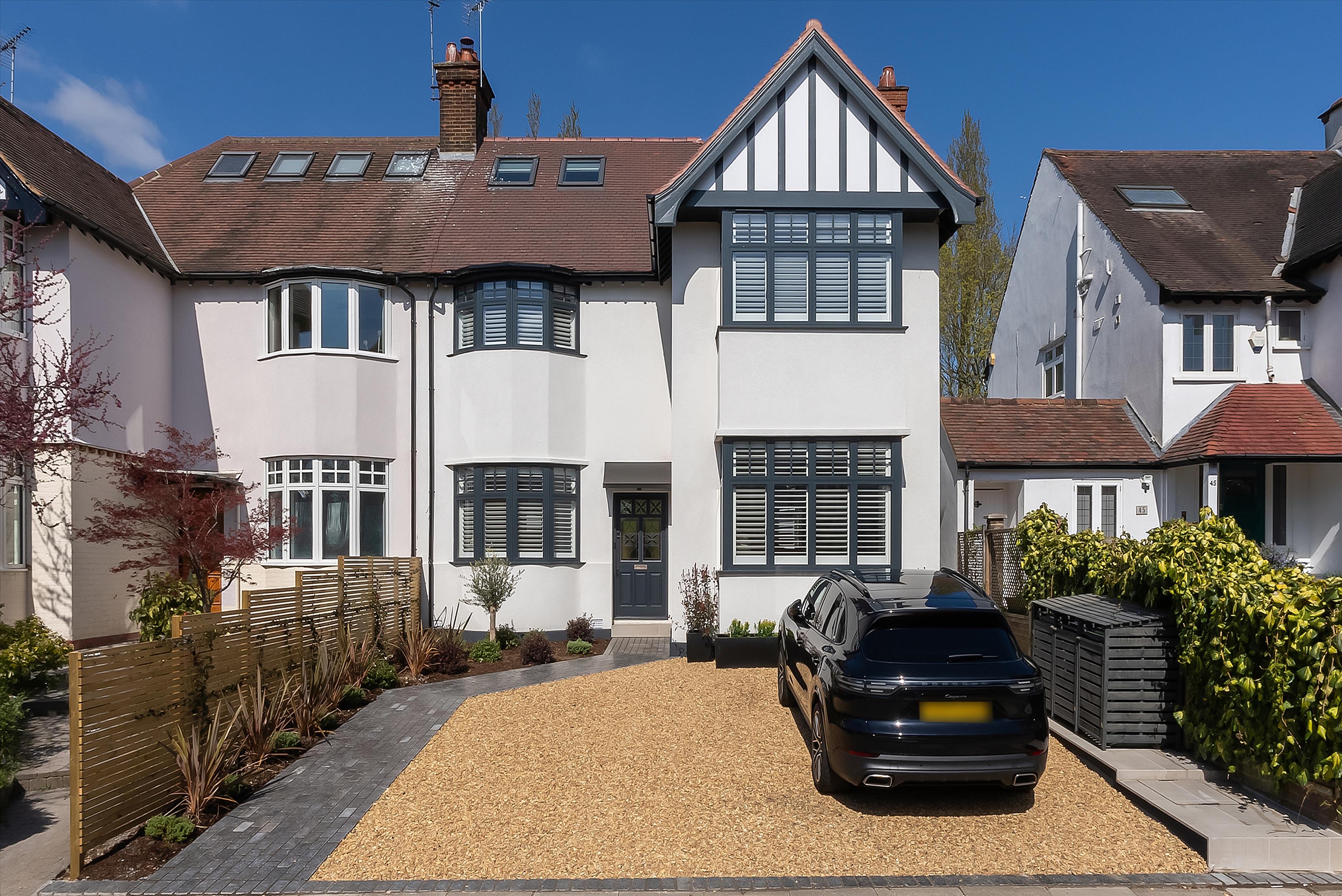 Corringham Road, London, NW11