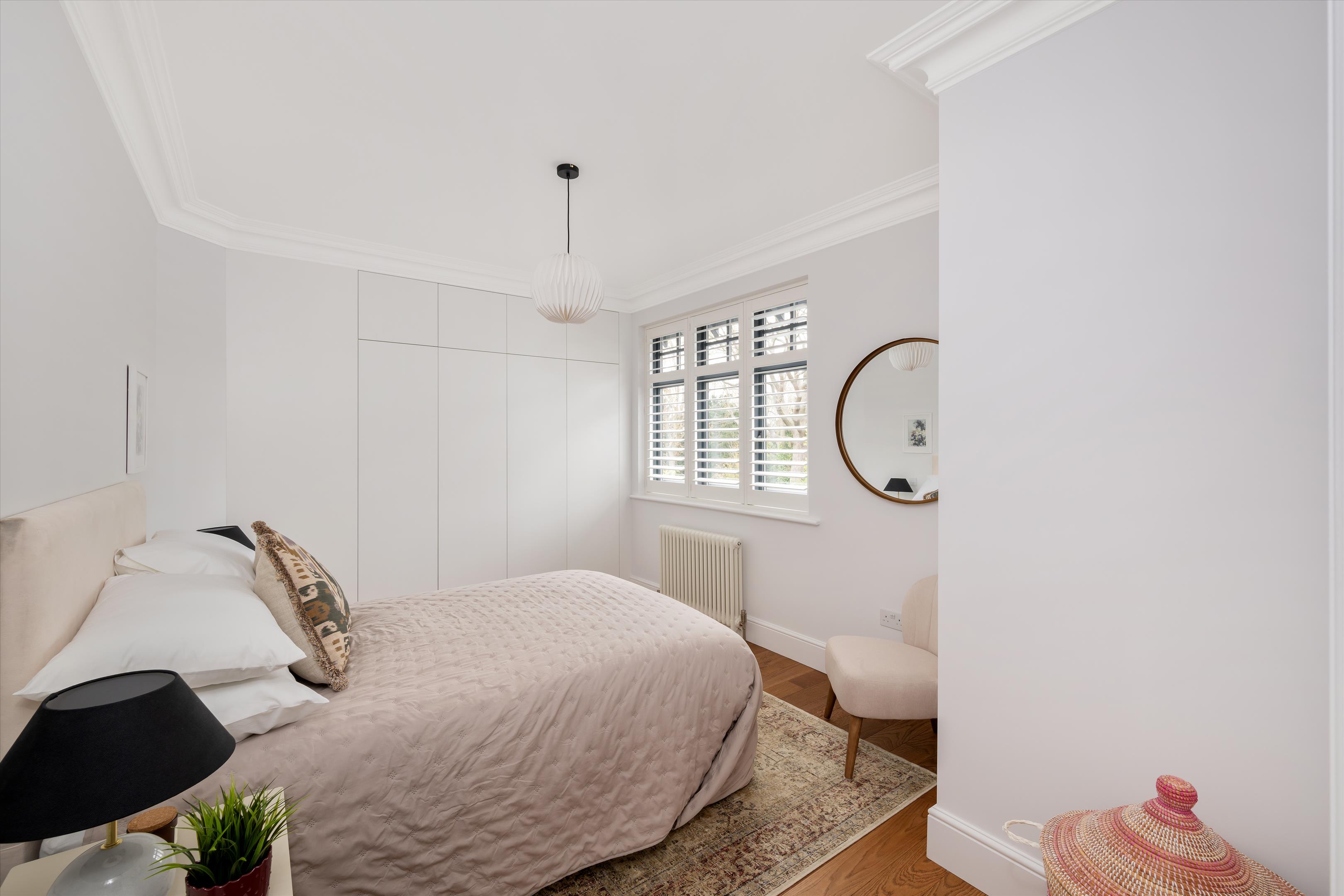 Corringham Road, London, NW11
