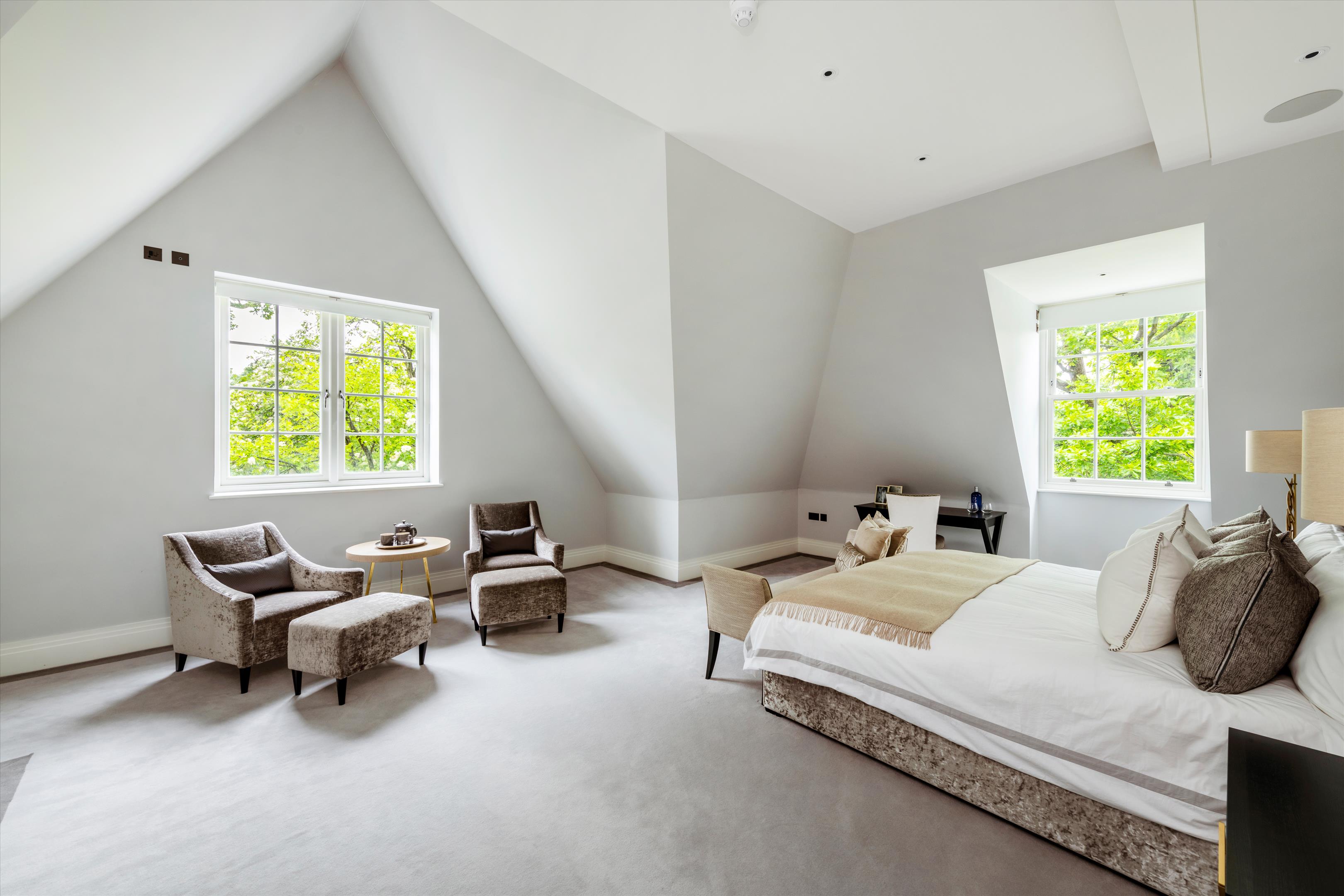 The Bishops Avenue, Hampstead Garden Suburb, London, N2