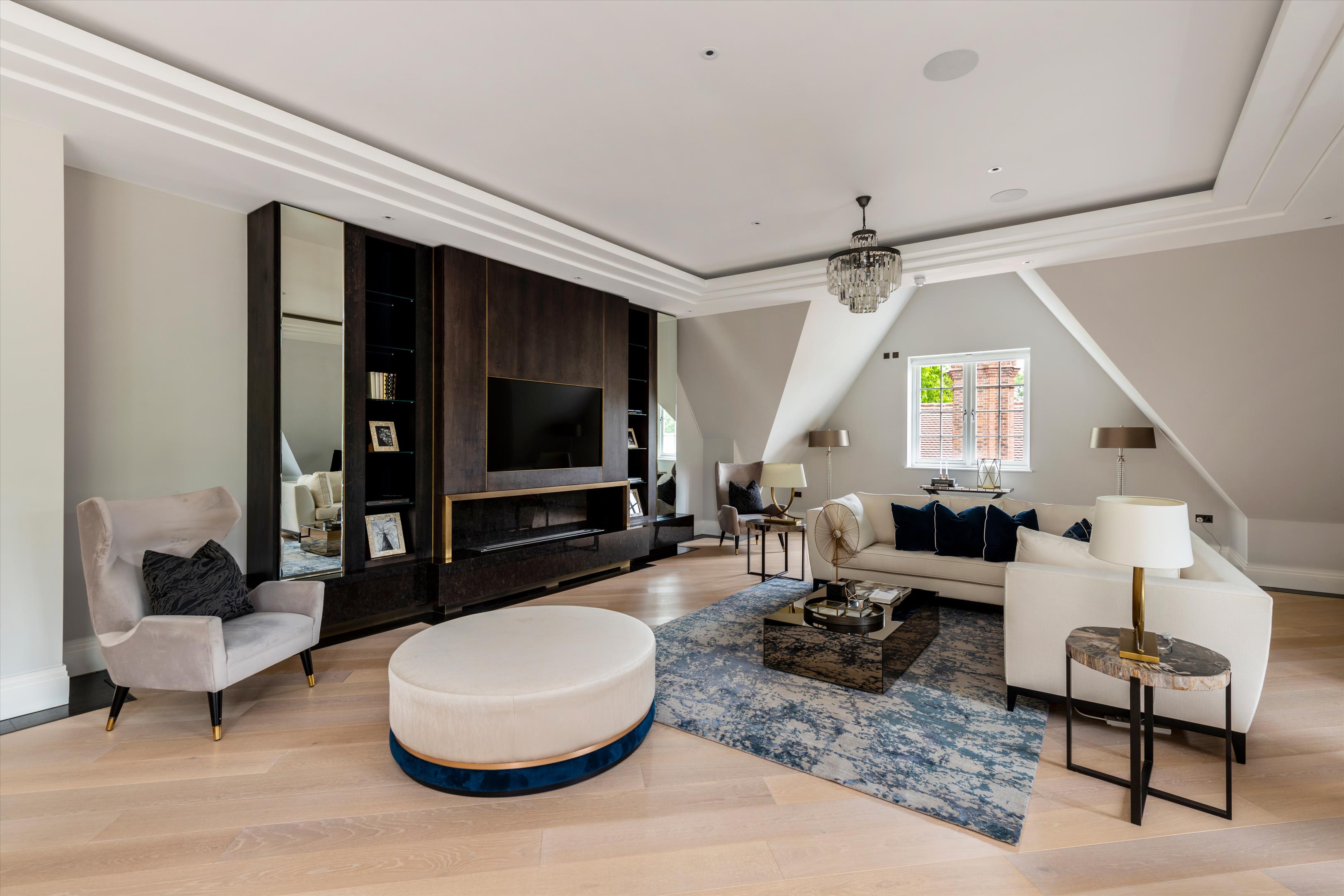 The Bishops Avenue, Hampstead Garden Suburb, London, N2