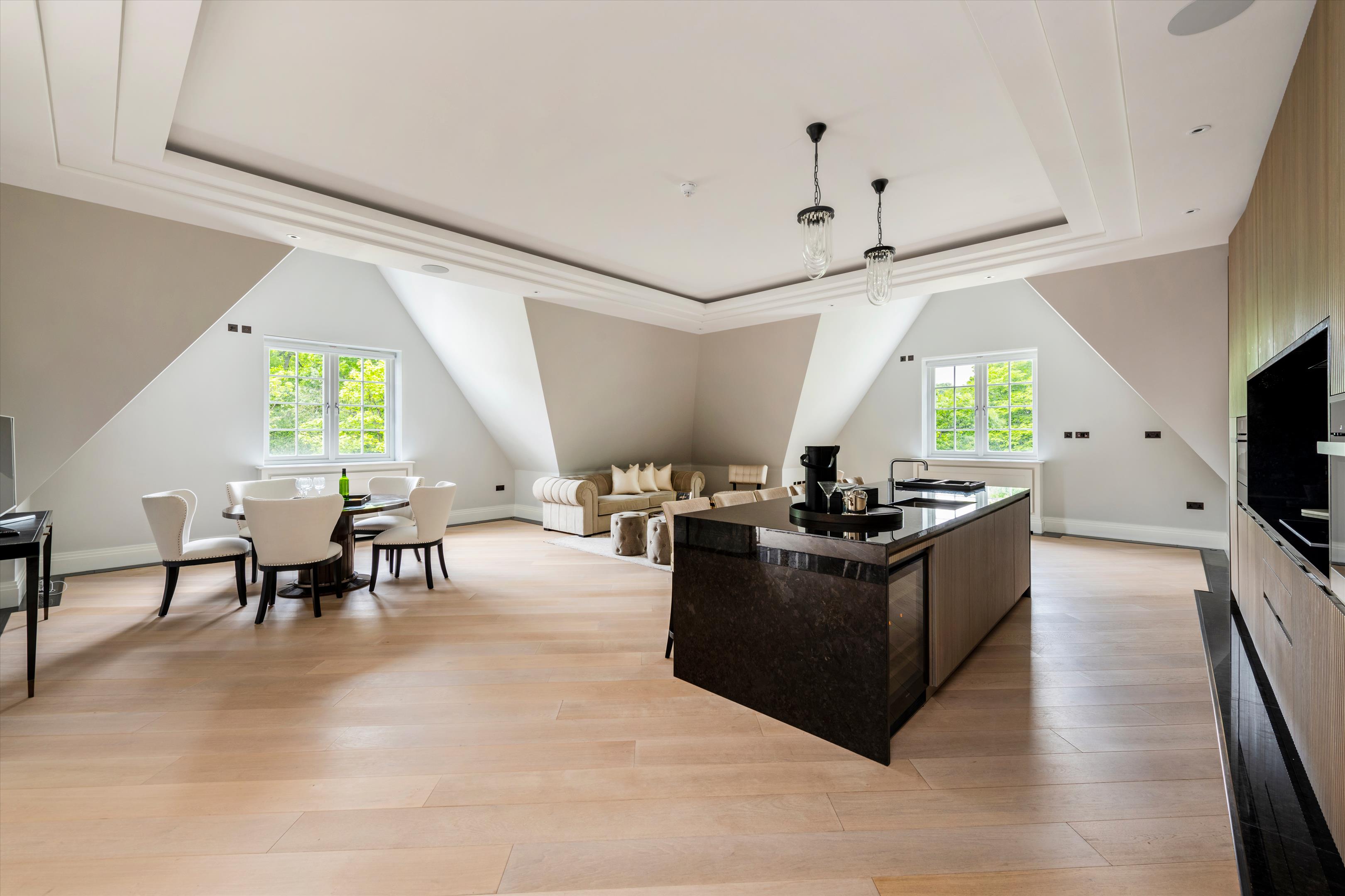 The Bishops Avenue, Hampstead Garden Suburb, London, N2