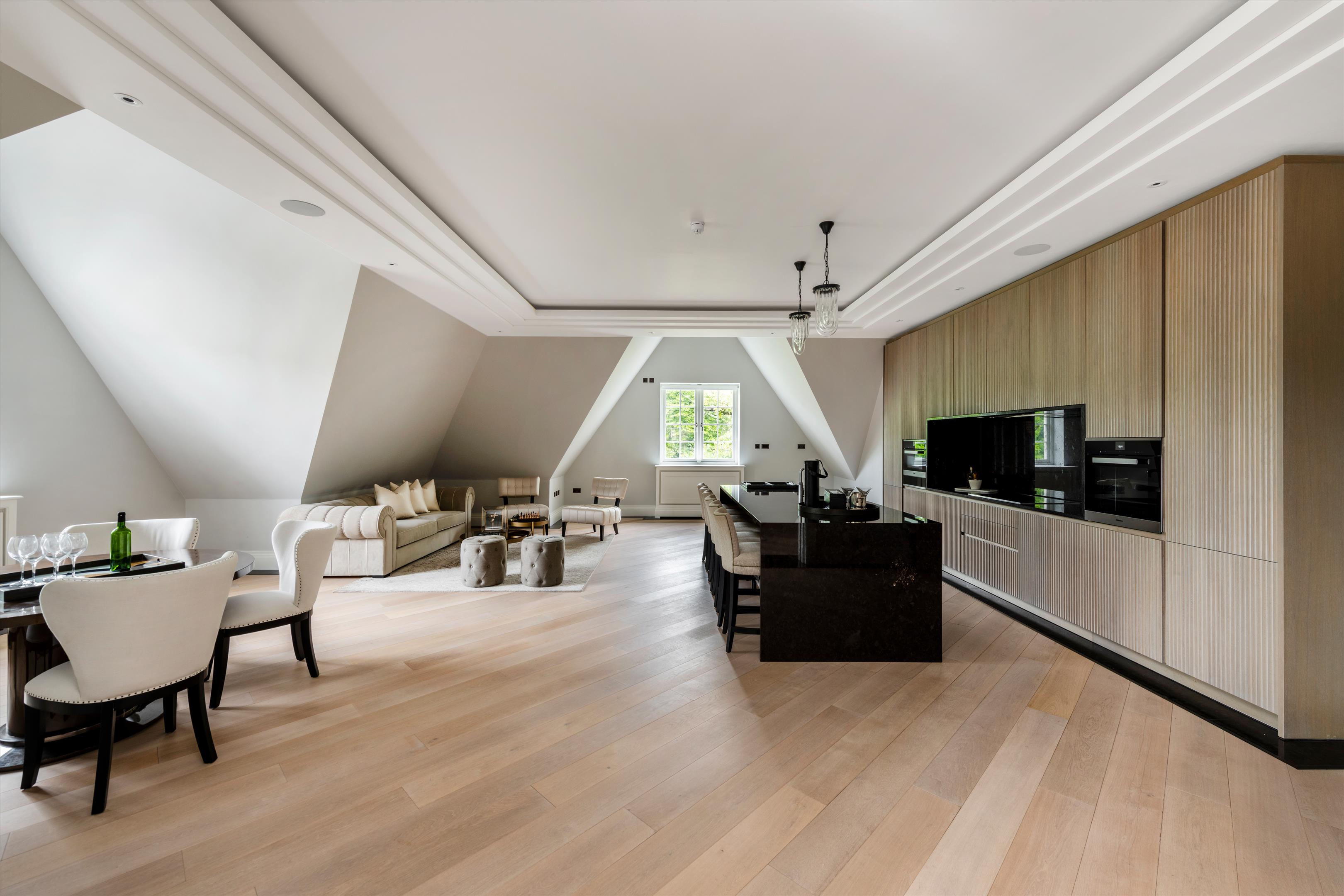 The Bishops Avenue, Hampstead Garden Suburb, London, N2