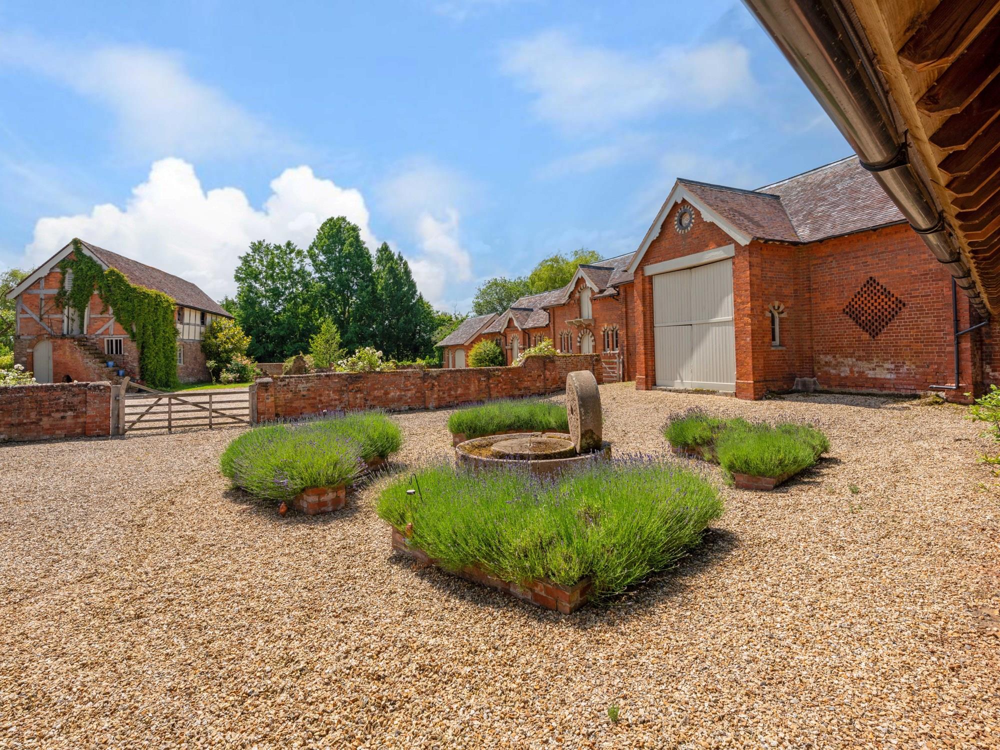 Munsley, Ledbury, Herefordshire, HR8