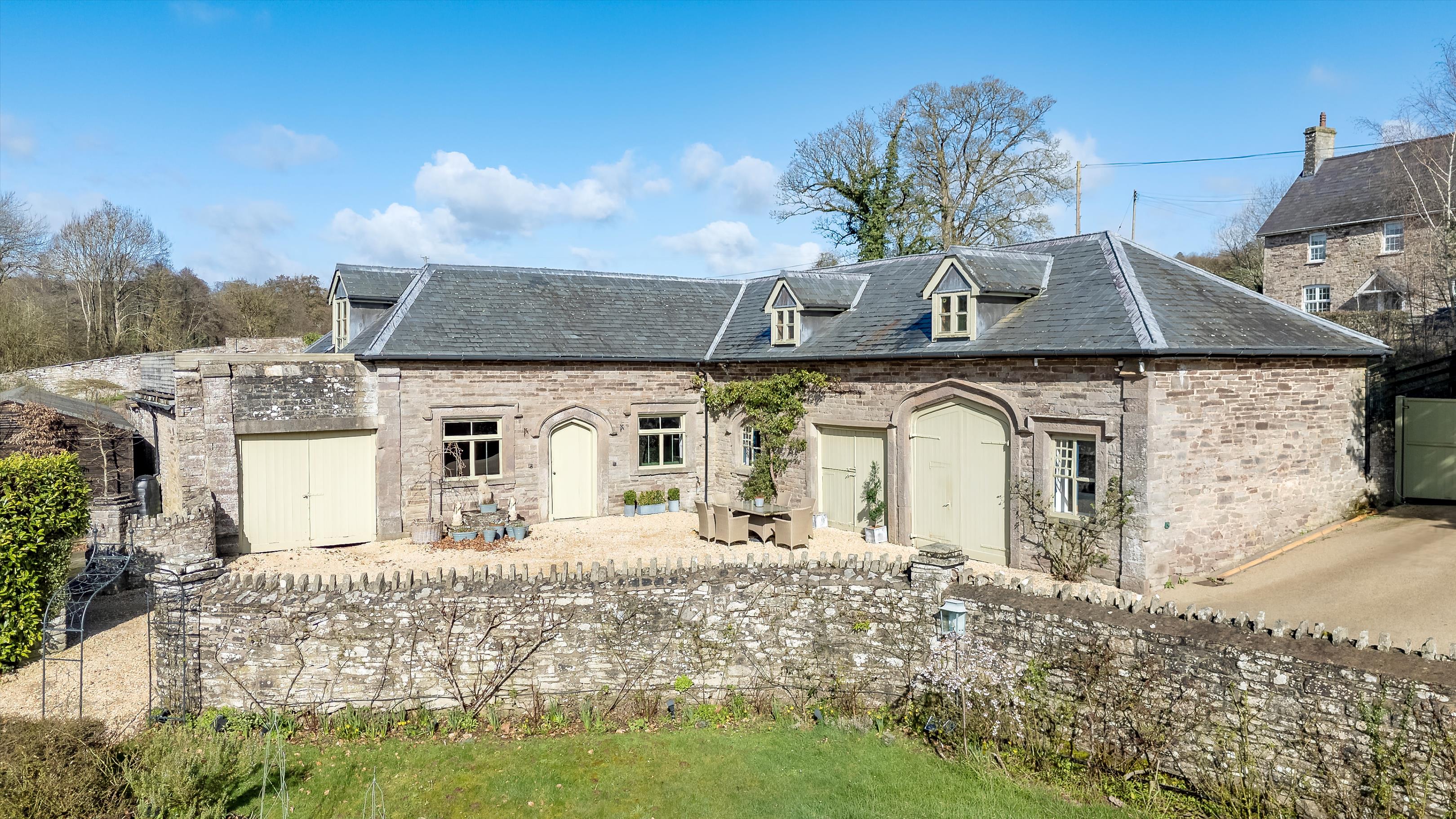 Llandefalle, Brecon, Powys LD3