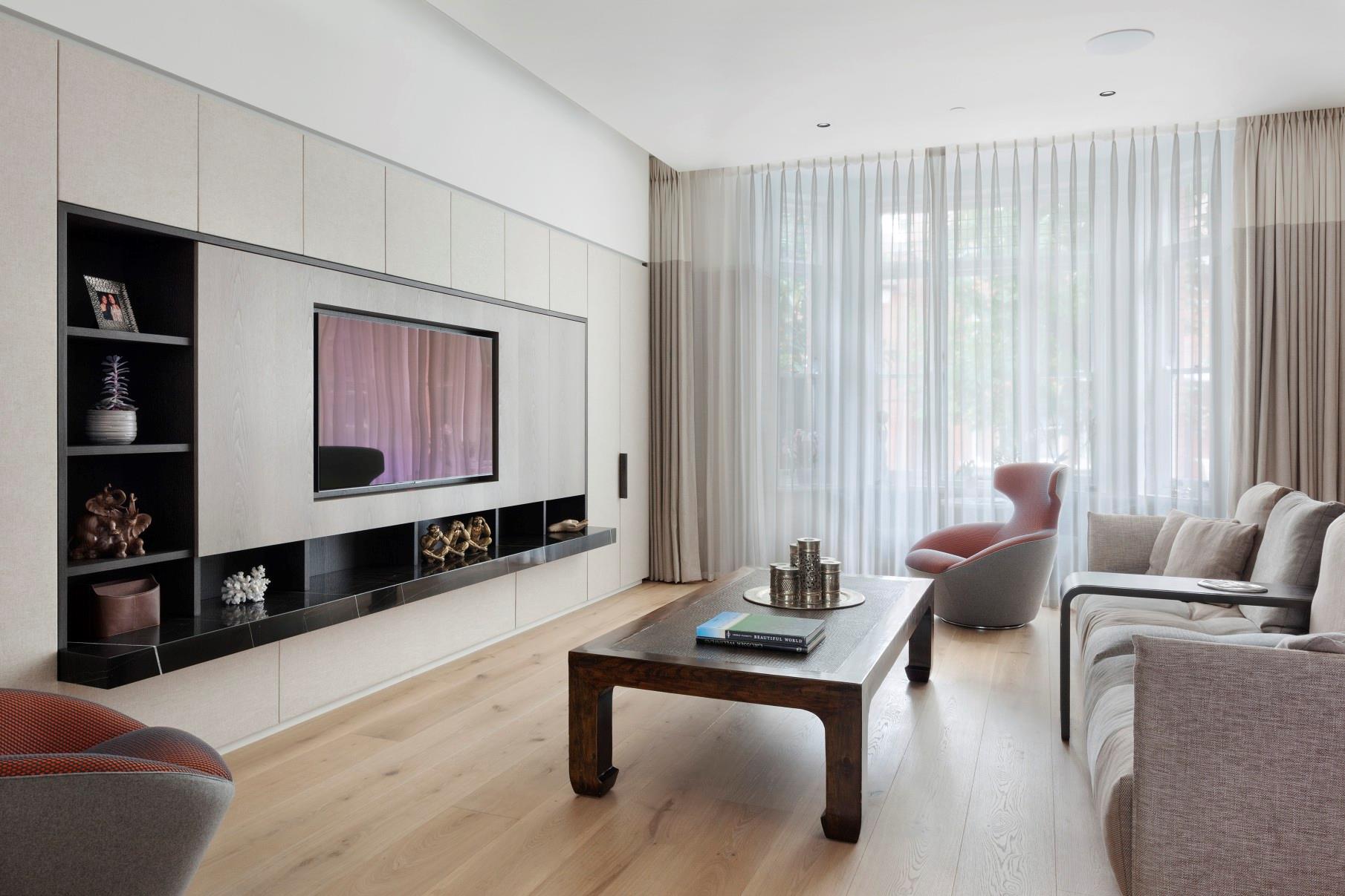 Chesterford Gardens, London, NW3.