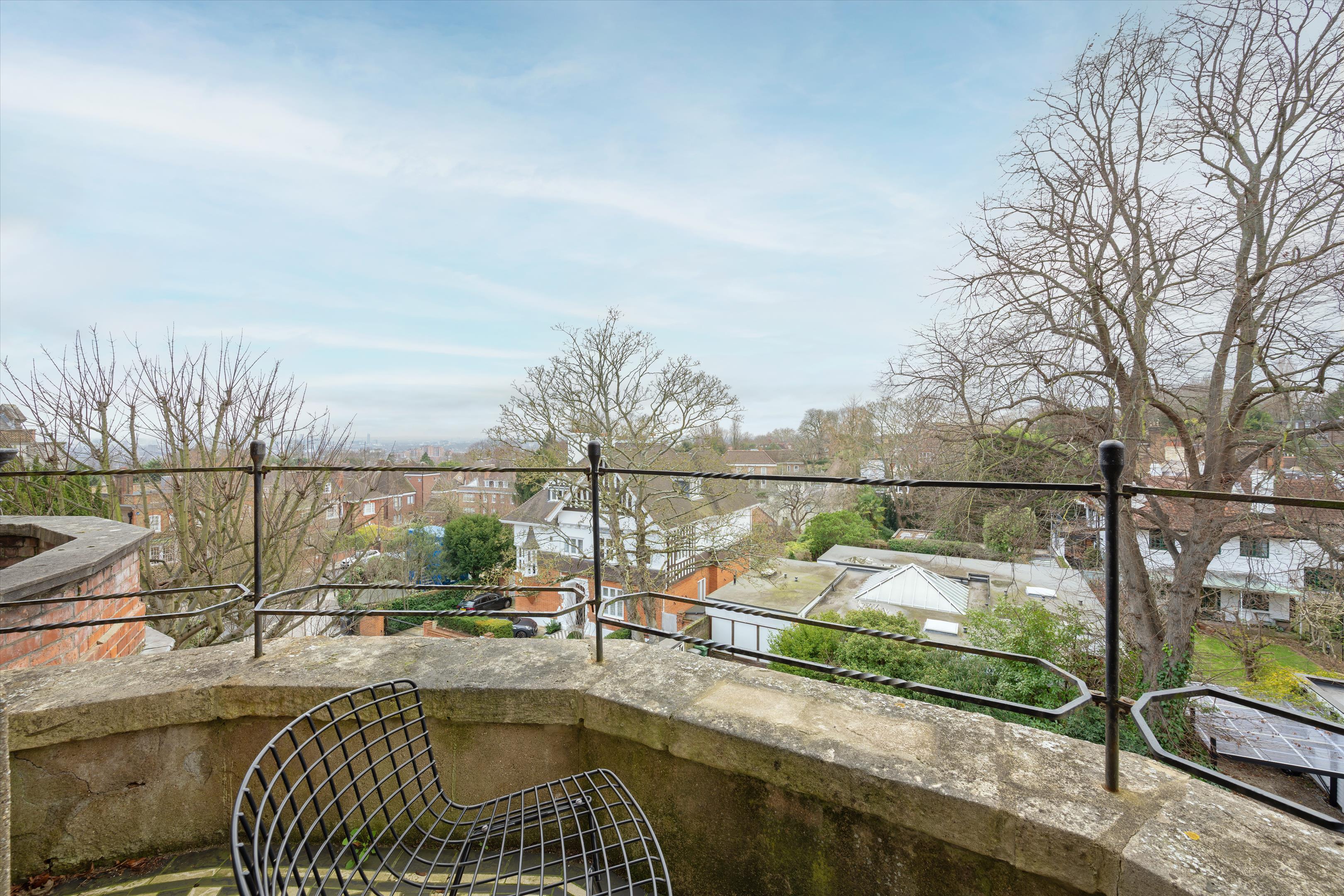 Frognal Gardens, London, NW3