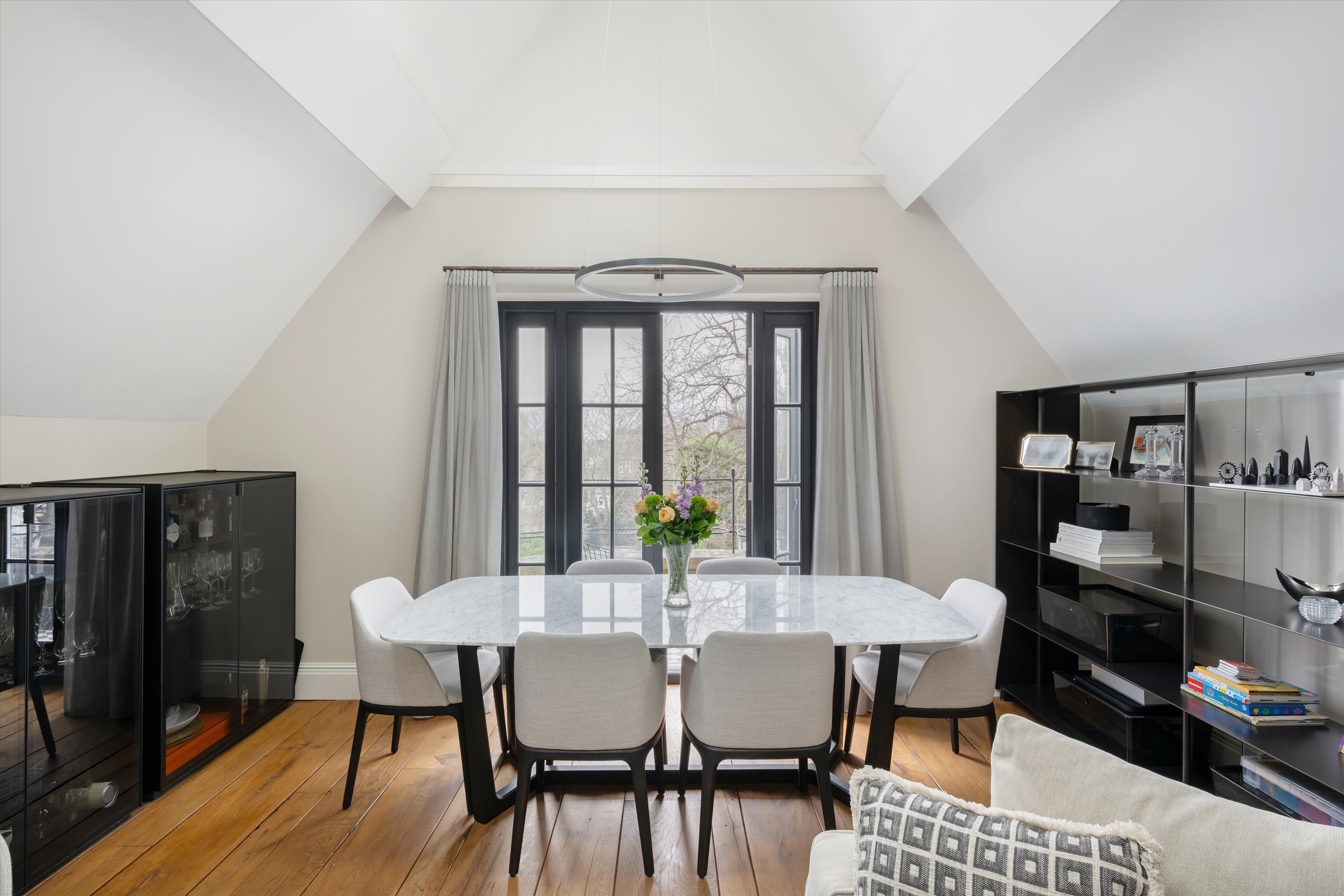 Frognal Gardens, London, NW3