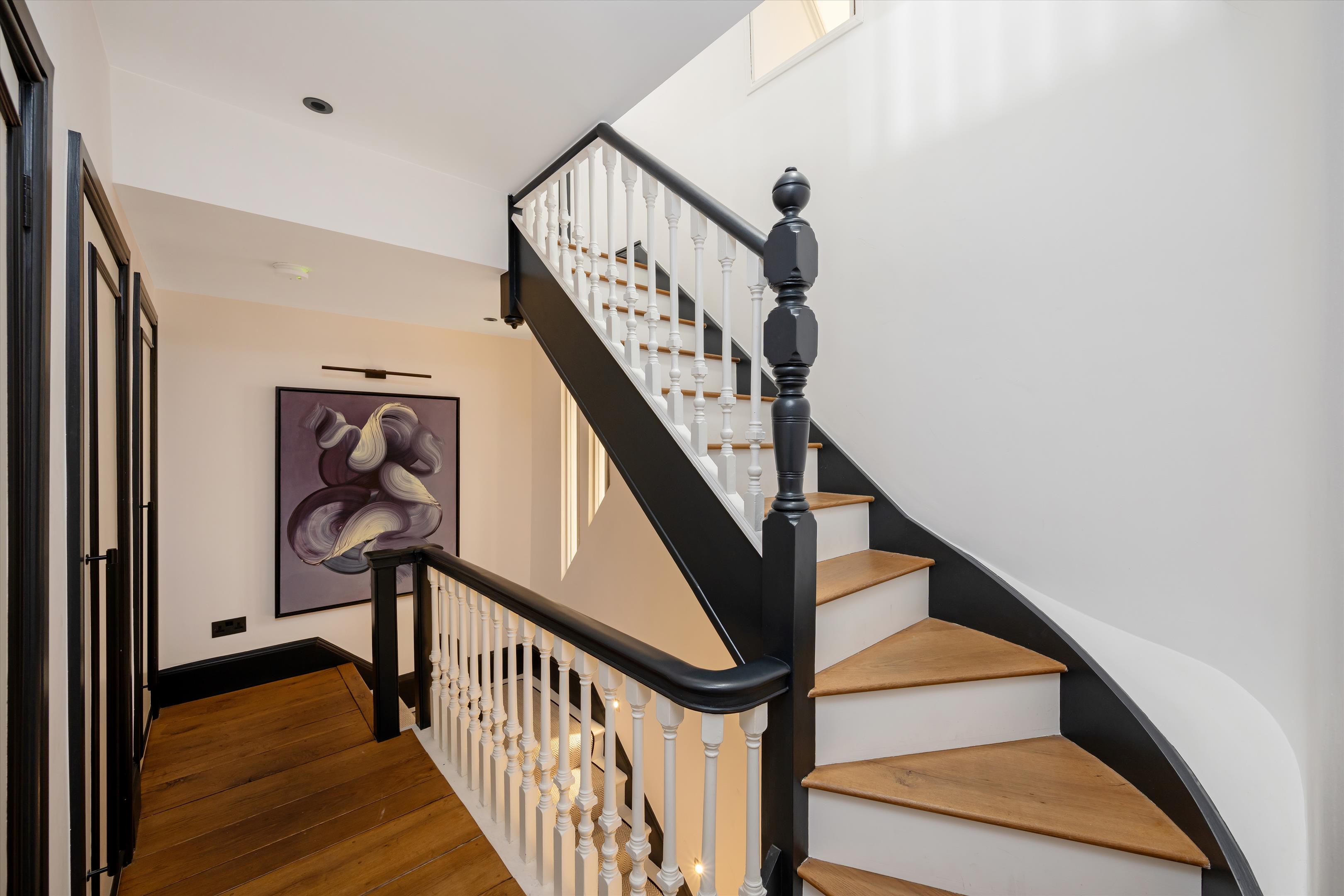 Frognal Gardens, London, NW3