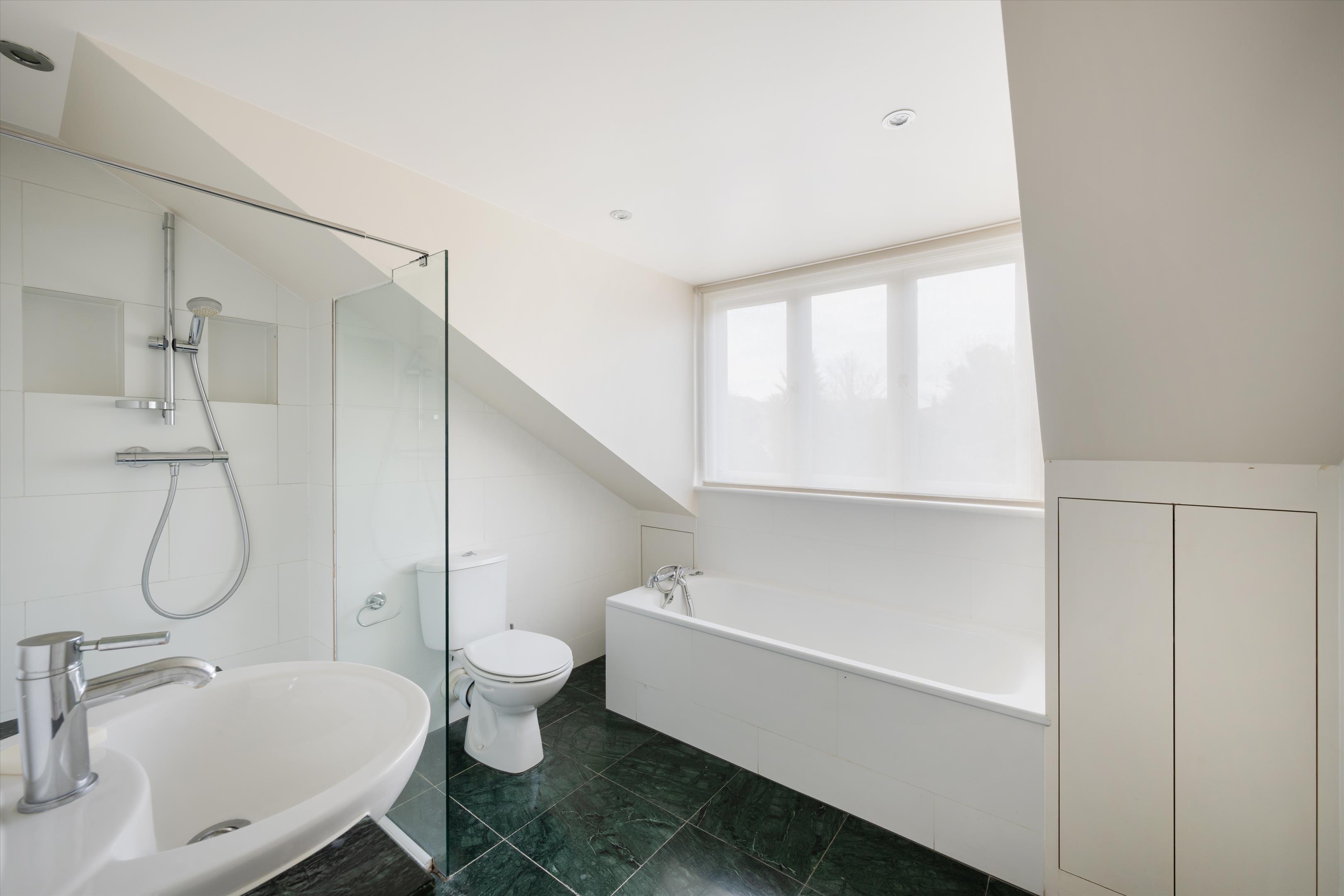 Dyne Road, London, NW6