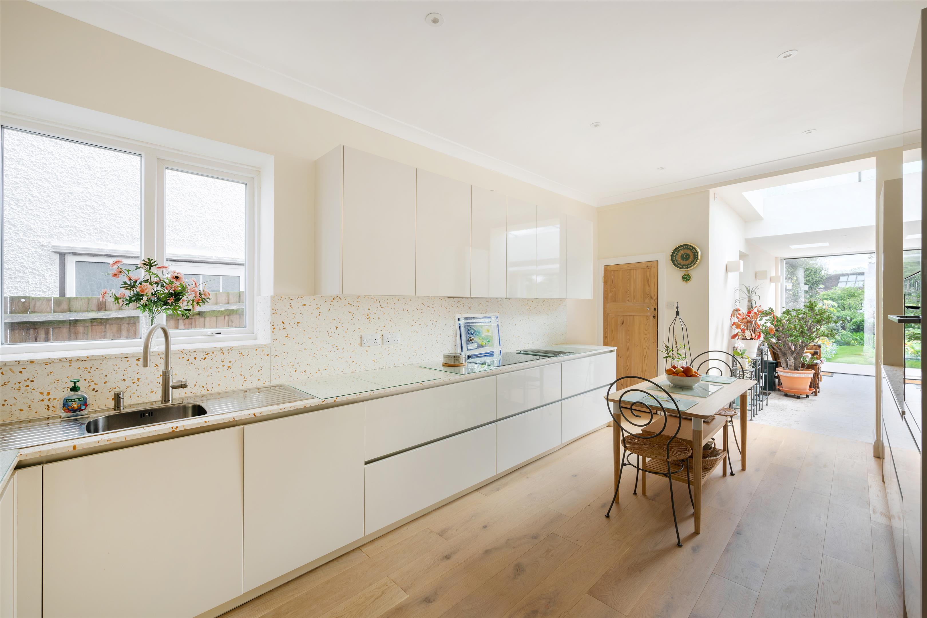 Rodborough Road, London NW11