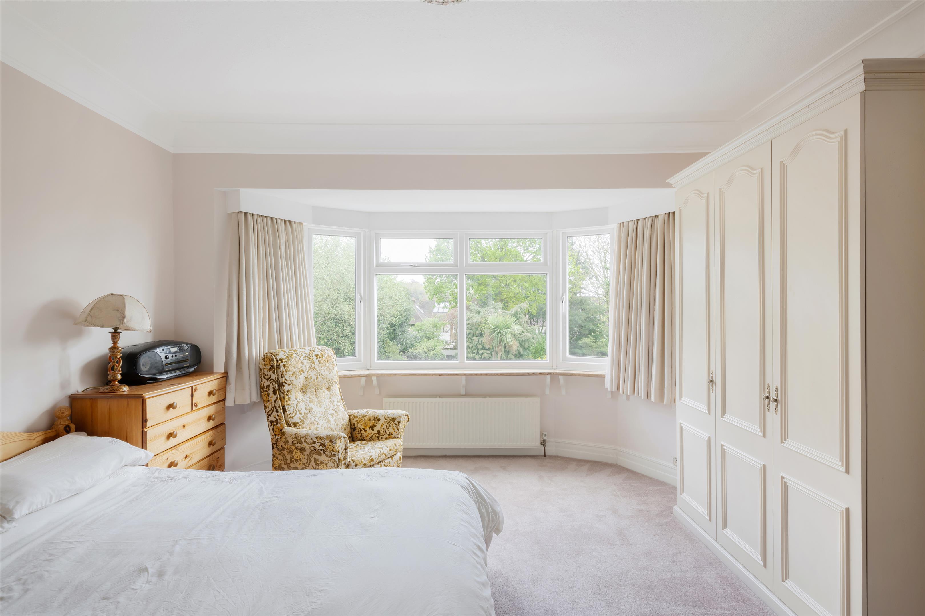 Rodborough Road, London NW11