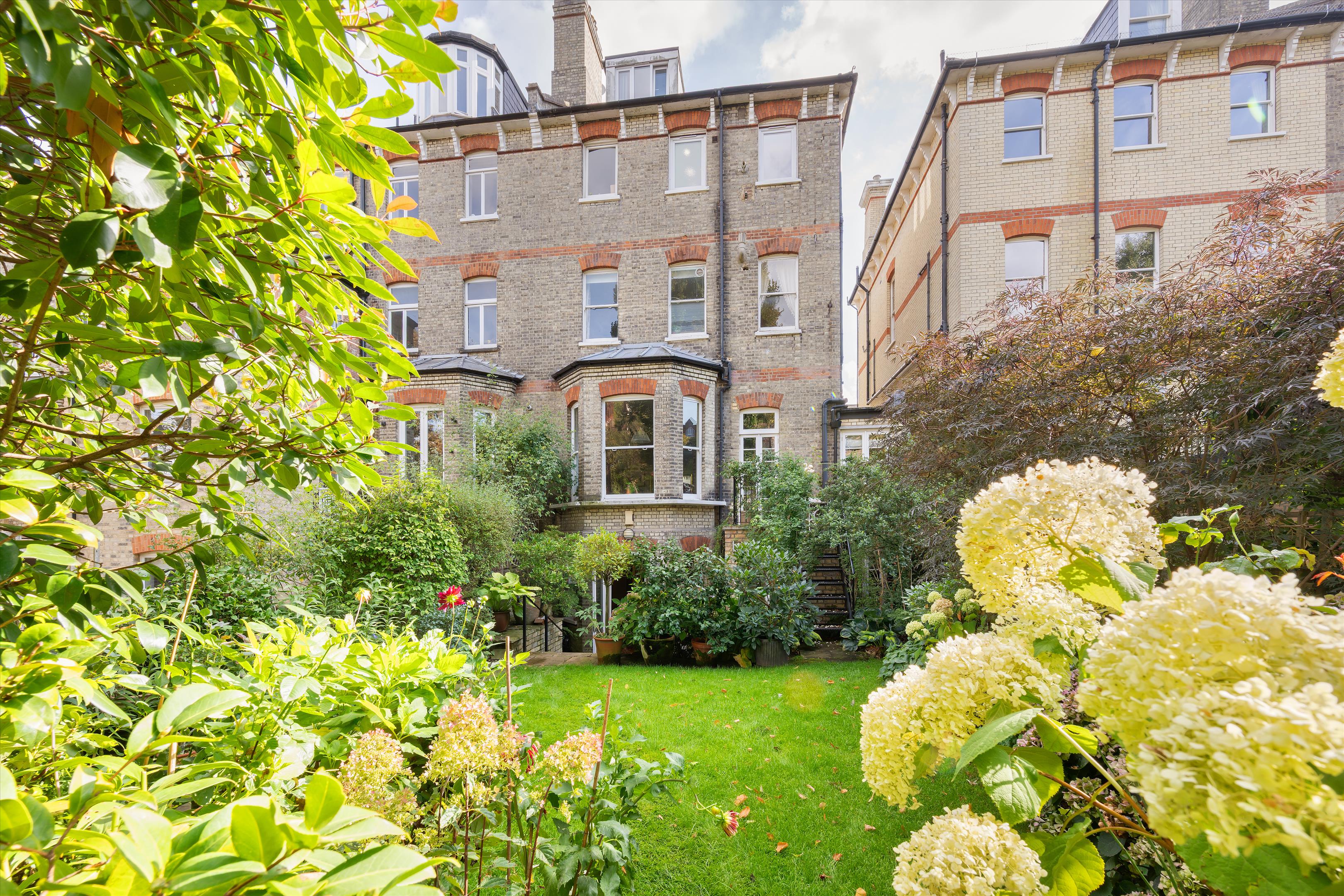 Cannon Place, Hampstead, London, NW3
