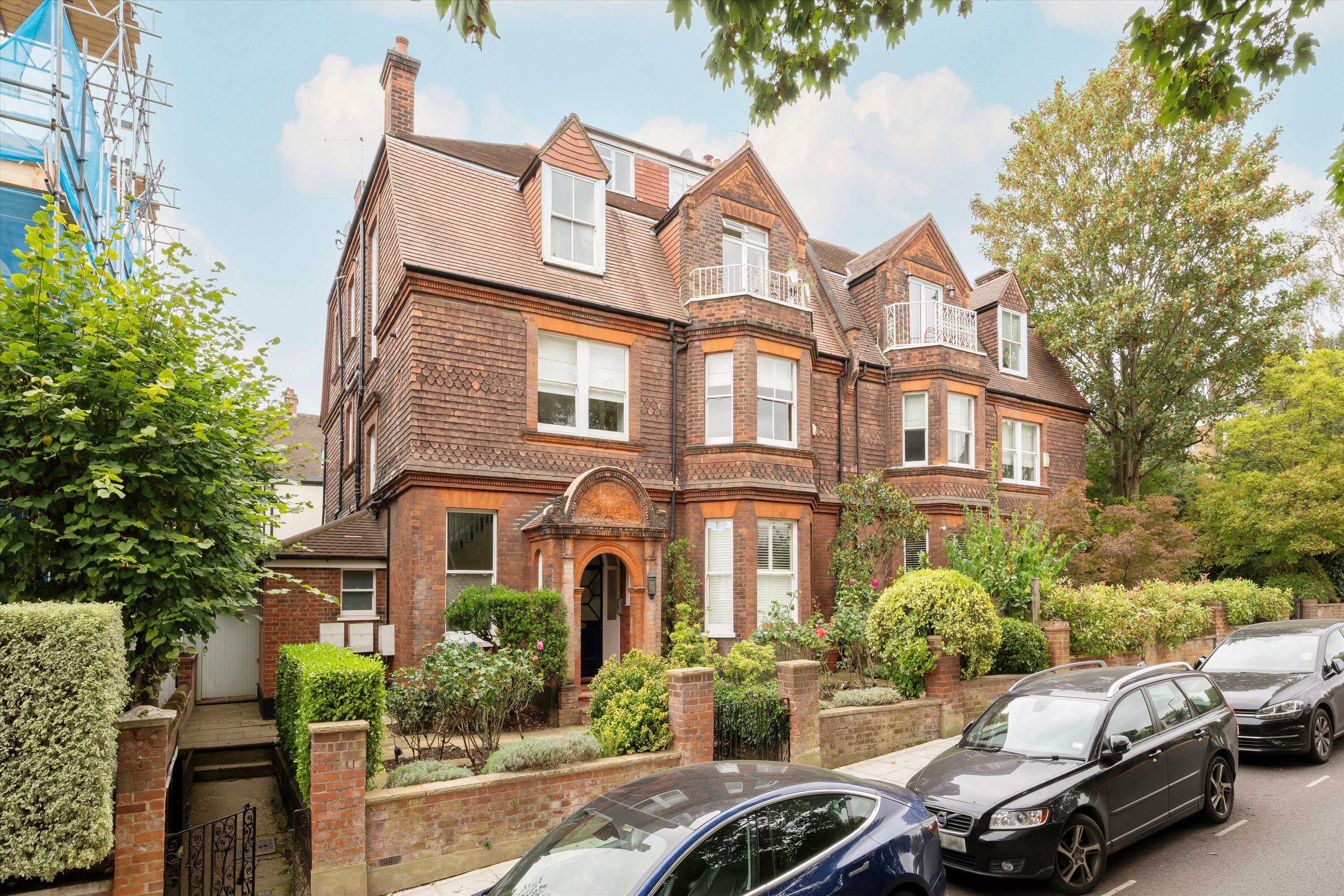 Frognal, London, NW3