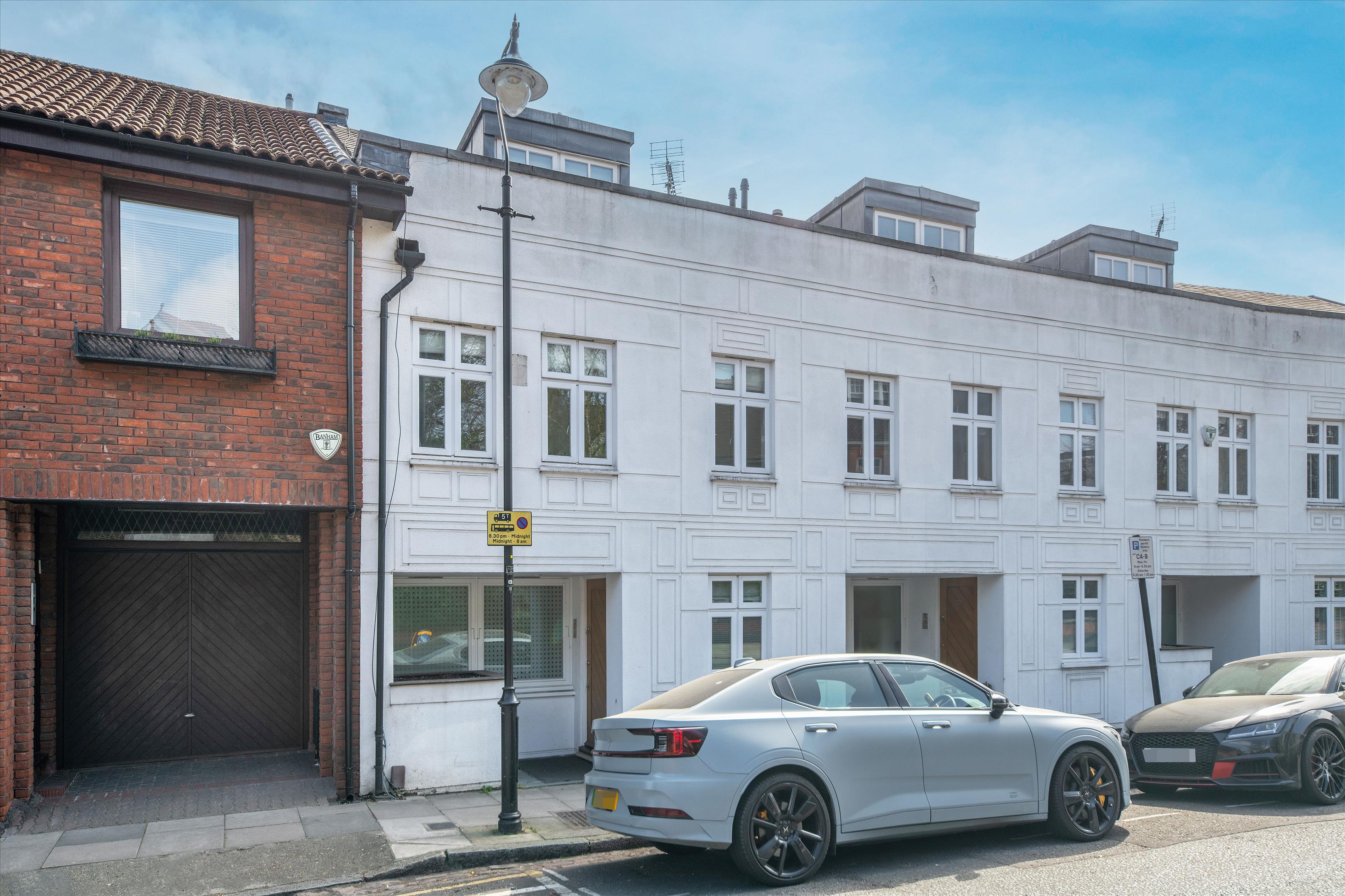 Belsize Lane, London, NW3